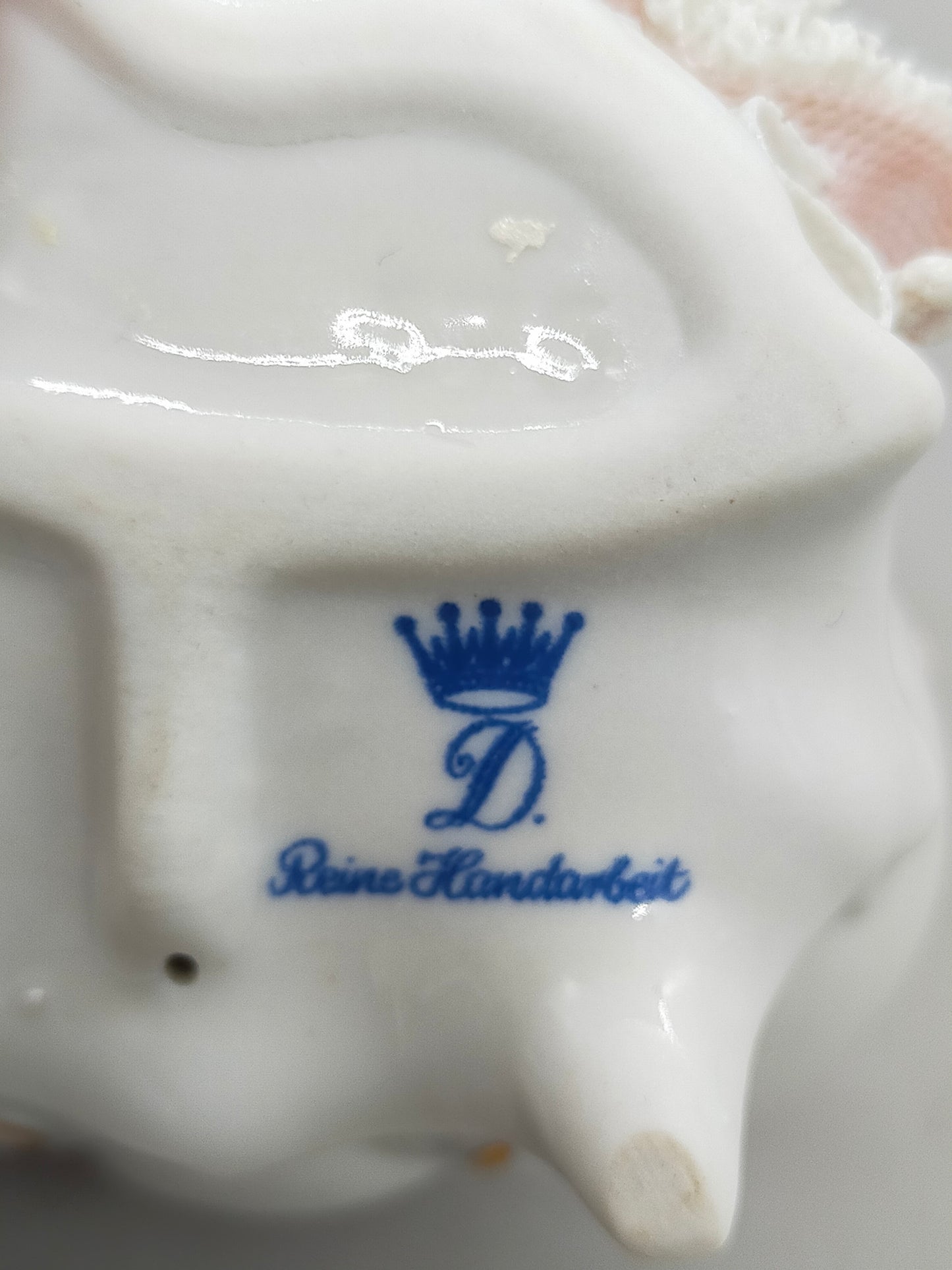 Dresdner Porzellanfigur Rokoko Dame im Spitzenkleid Handarbeit