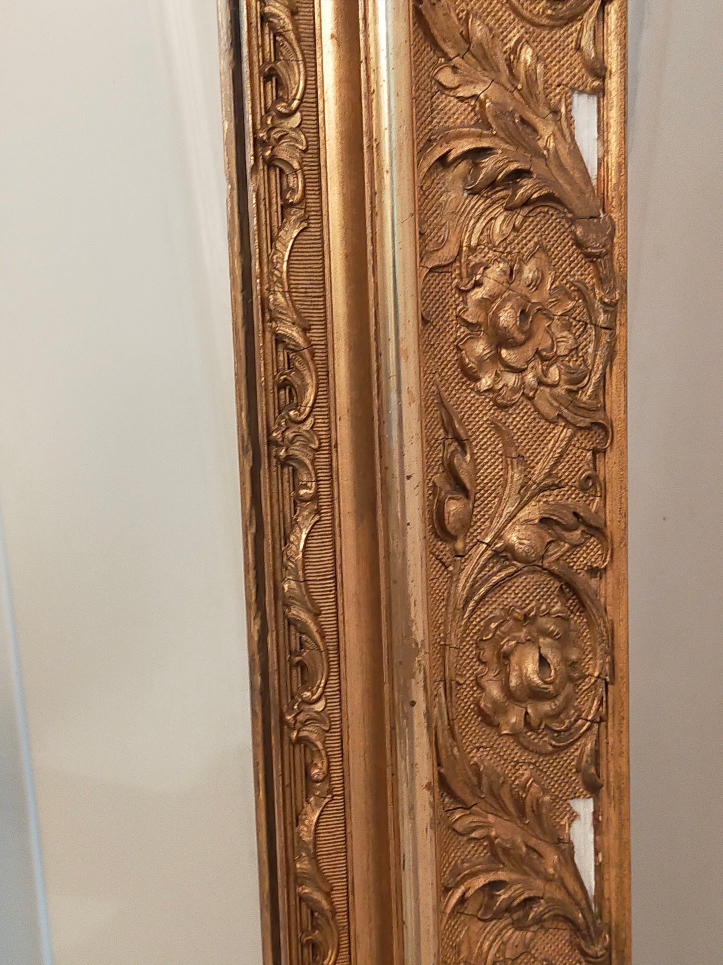 Prunkvoller Barock Wandspiegel Goldener Prachtrahmen