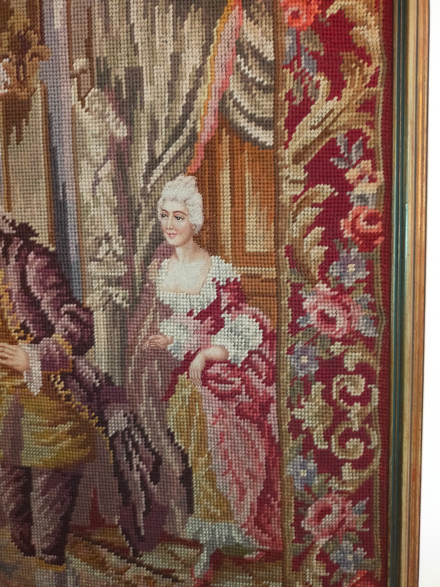 Klassischer Gobelin Wandbehang Höfische Szene im Prachtrahmen