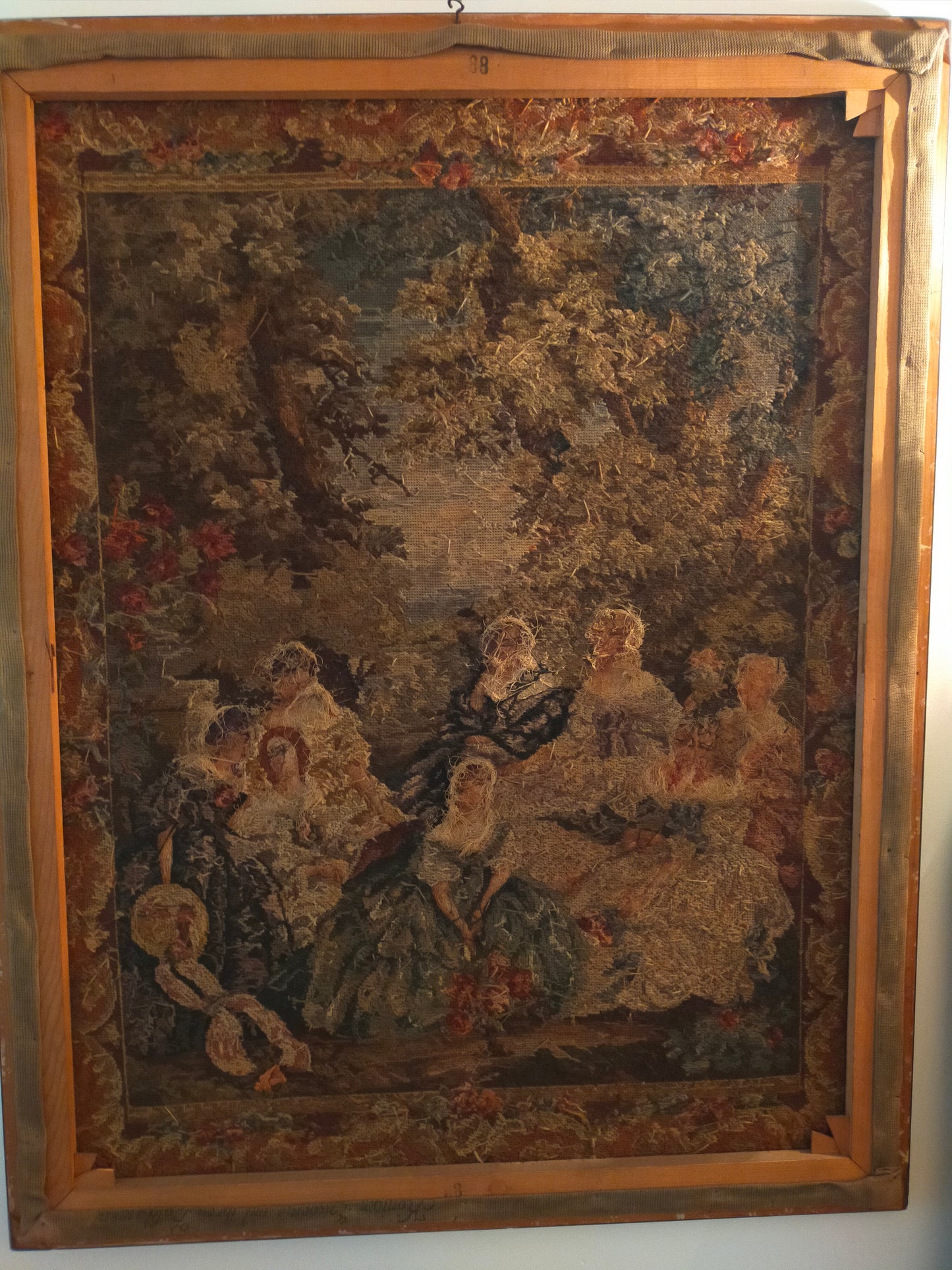 Großer Wandgobelin Elegante Damengesellschaft