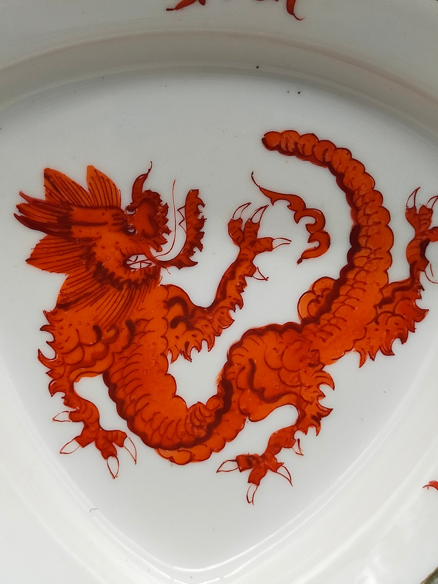 PGH Meißen Porzellan Set Roter Ming Drache mit edlem Goldrand