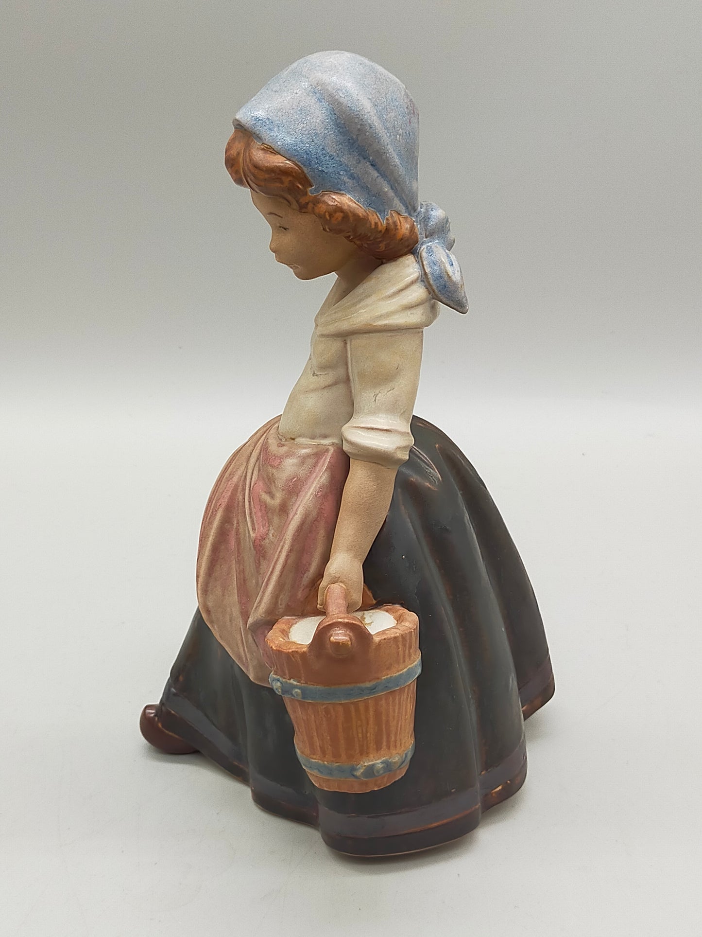 Original Lladró Porzellan Figur Mädchen mit zwei Eimern