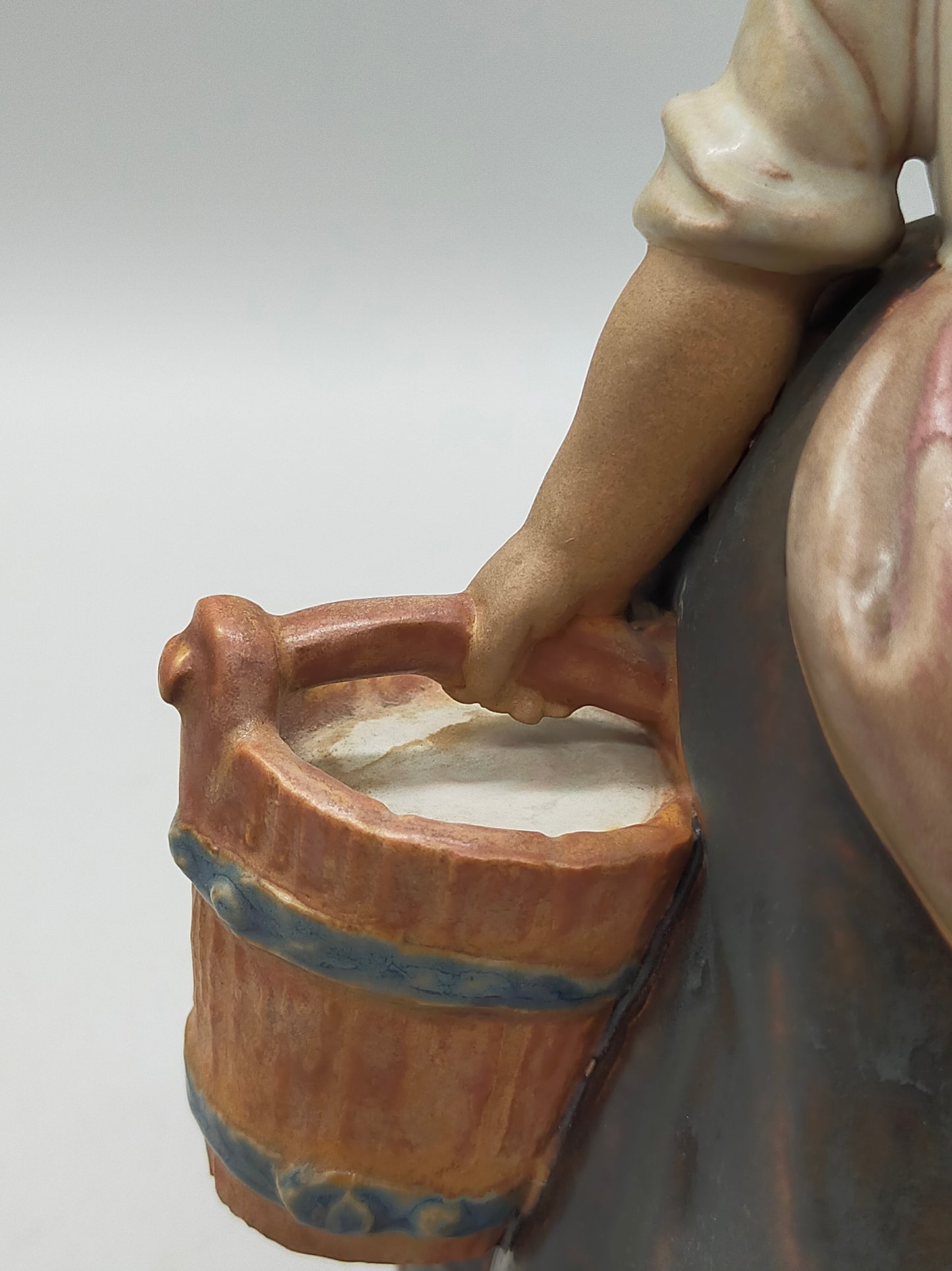 Original Lladró Porzellan Figur Mädchen mit zwei Eimern