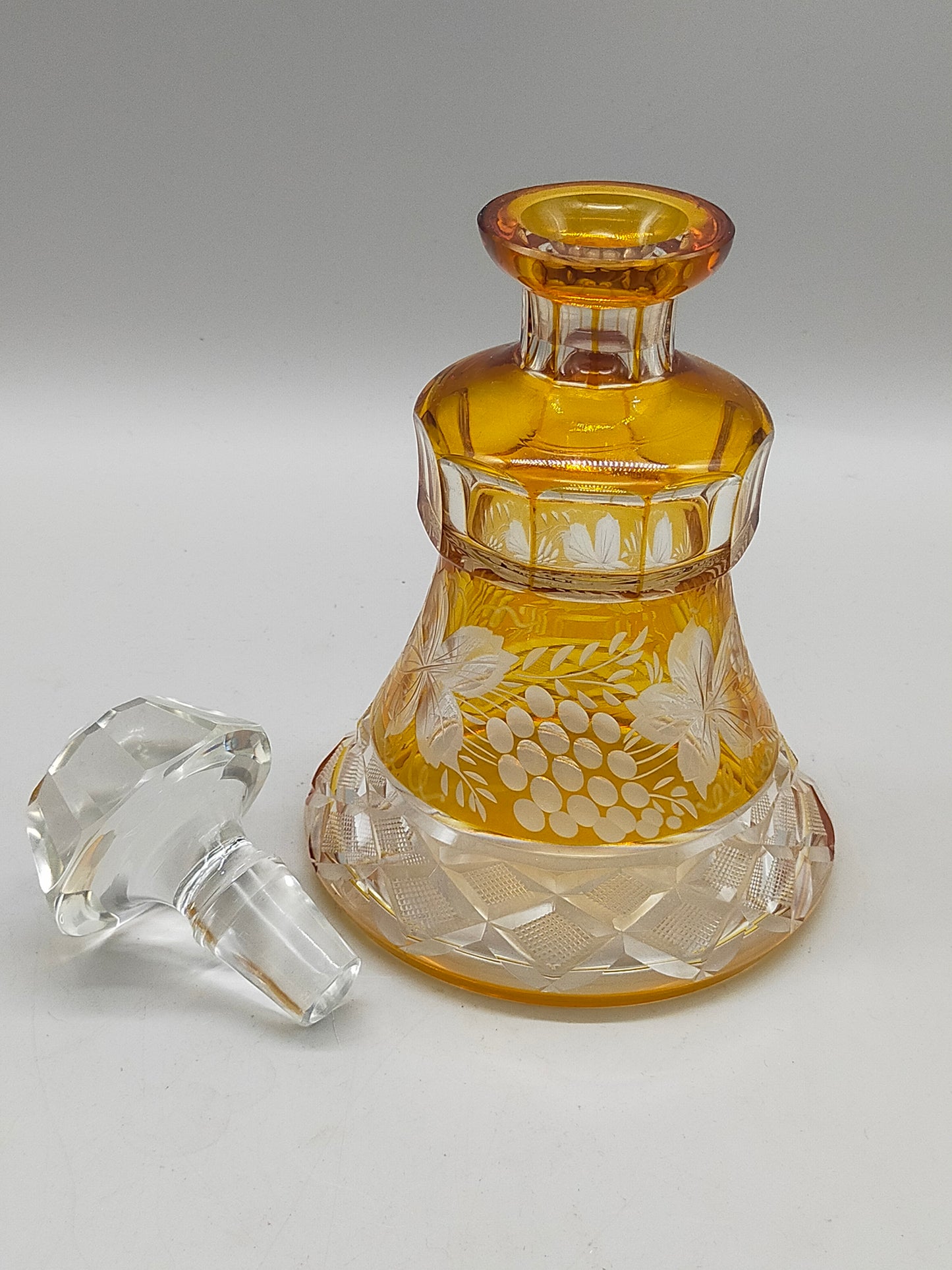 Prunkvolle Bernstein Glaskaraffe Vintage Kristall Likörflasche