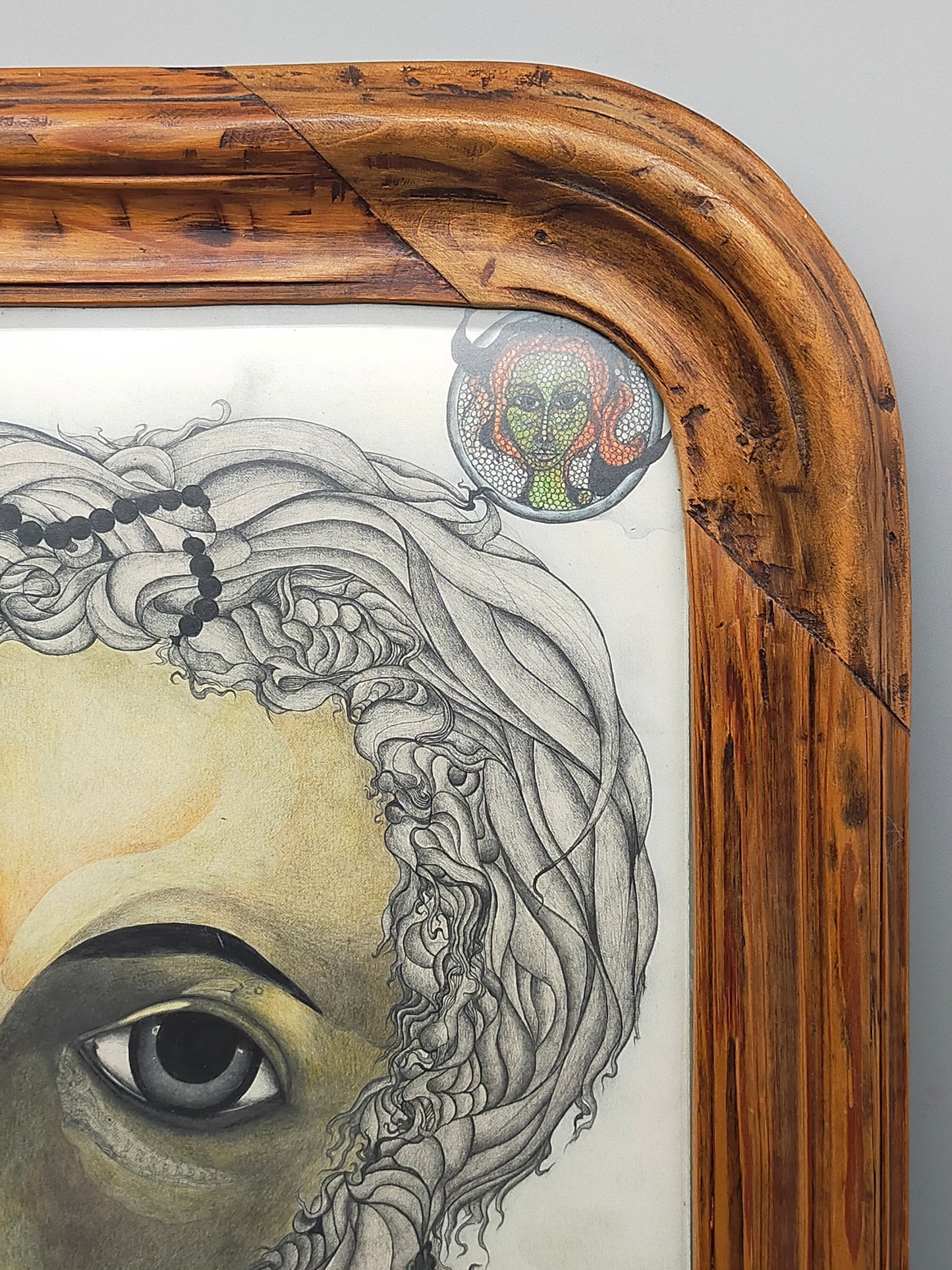 A. Abraham Rosy Surrealistisches Damen Porträt Buntstiftzeichnung
