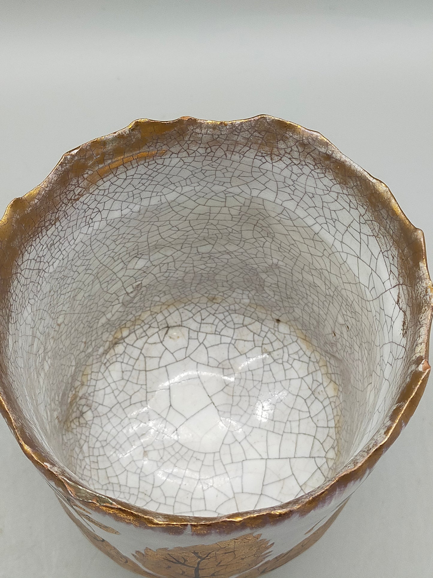 Edle De Praga Milano Keramik Vase BlattDekor in Goldoptik
