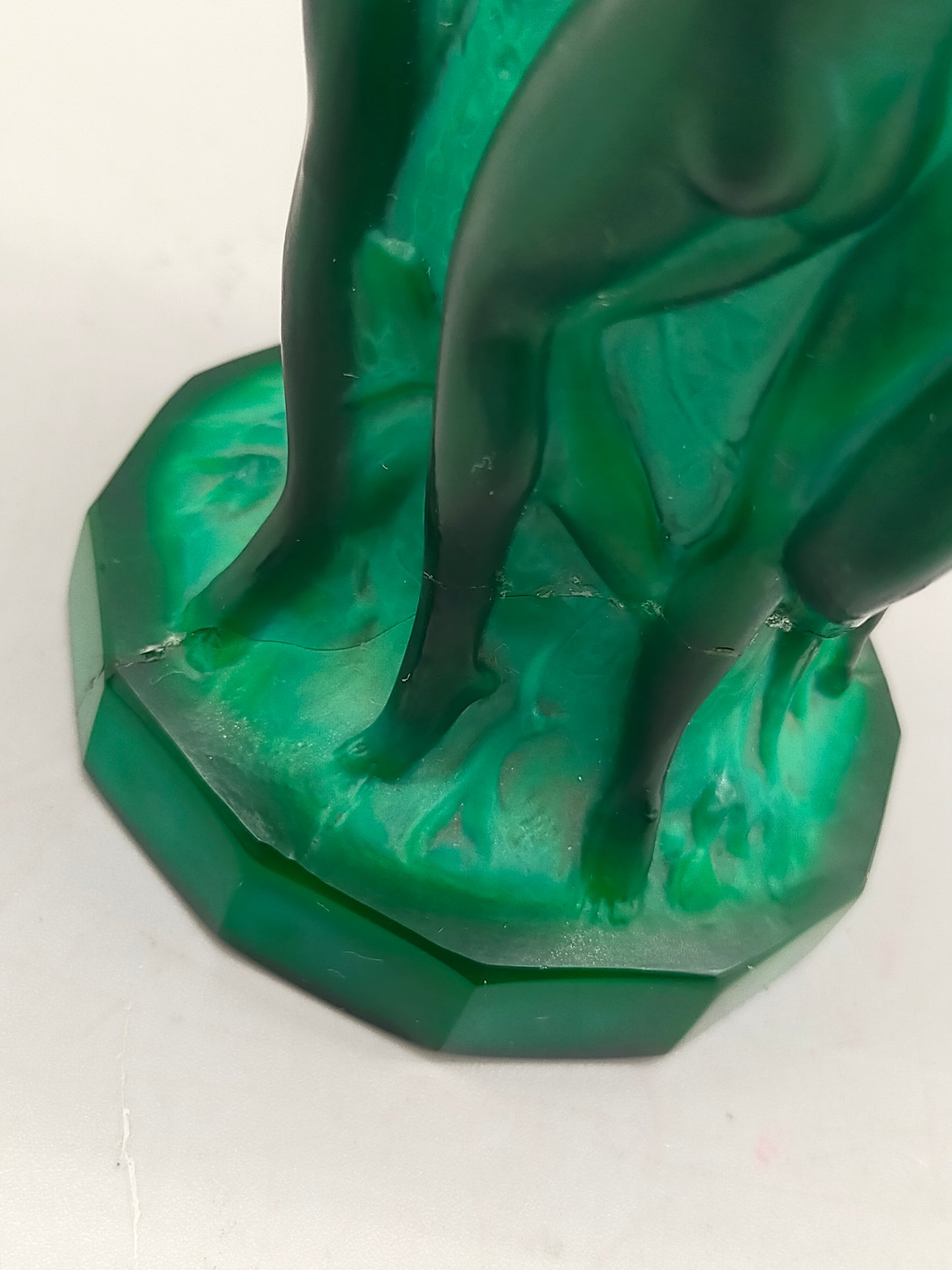 Art Deco Malachit Glas Vase Tanzende Akte Stil