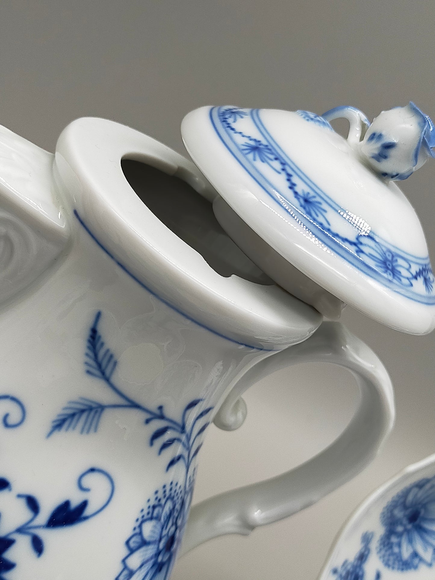 Antikes Meissen Zwiebelmuster Mokkaservice Edles Porzellan