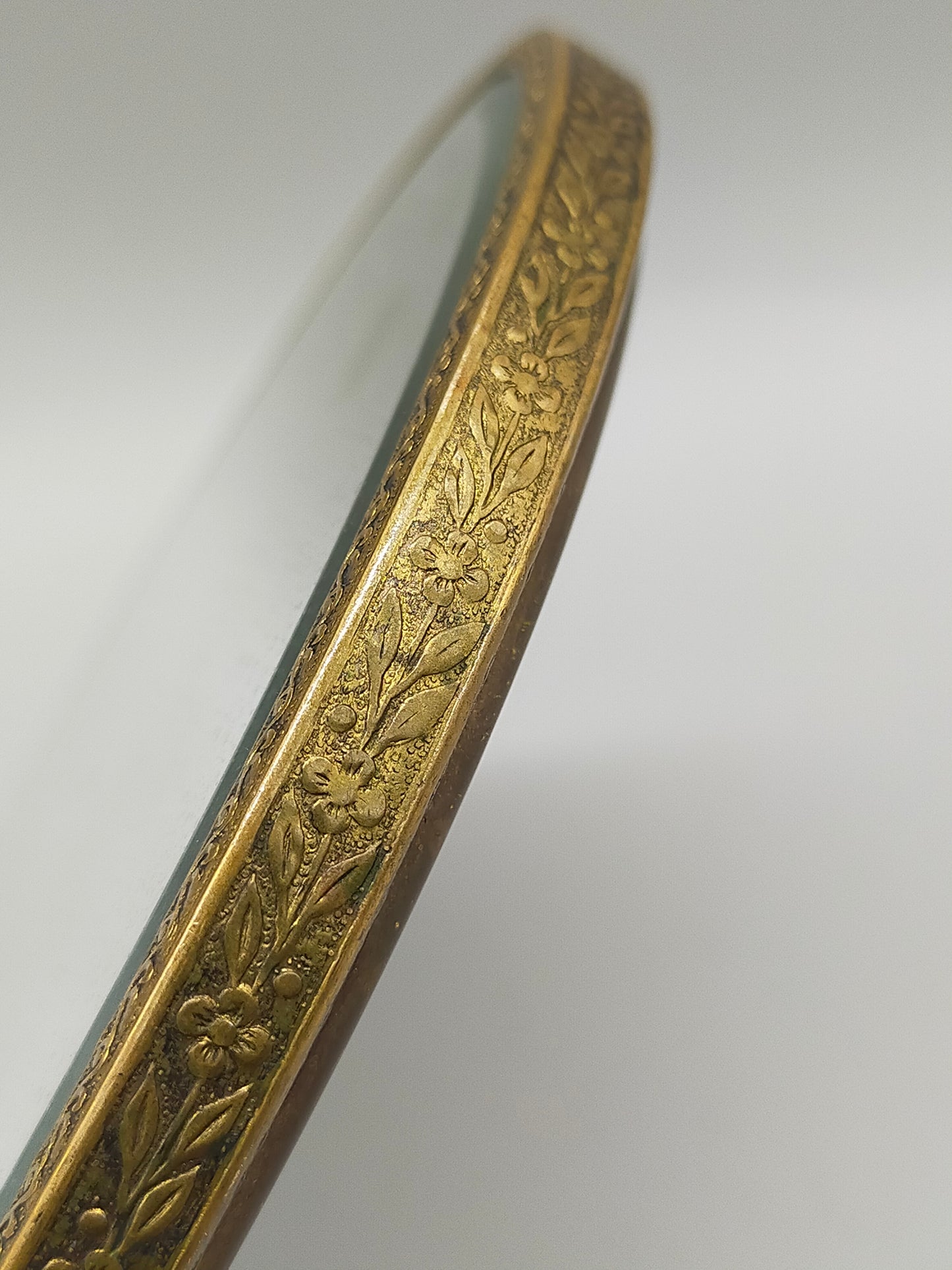 Vintage Handspiegel Edles Rosen-Design in Goldoptik