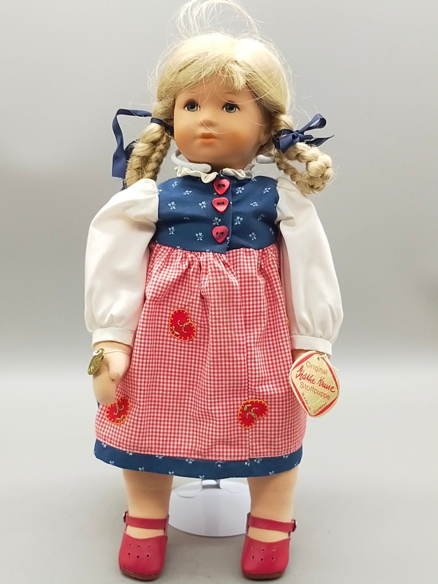 Original Käthe Kruse Stoffpuppe Blonde Zöpfe im Kleid