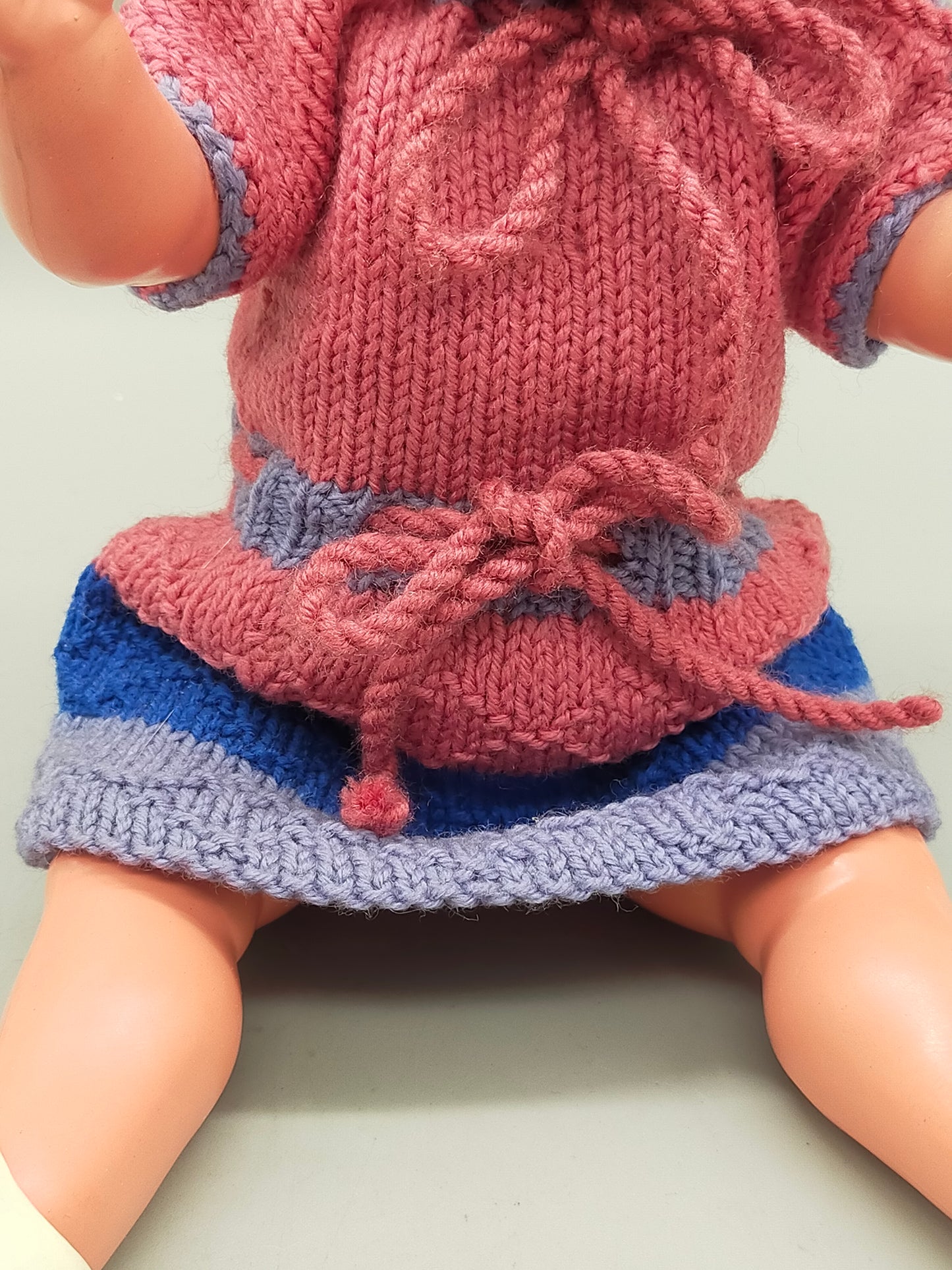 Vintage Schildkröt Klassische Puppe mit Strickkleid