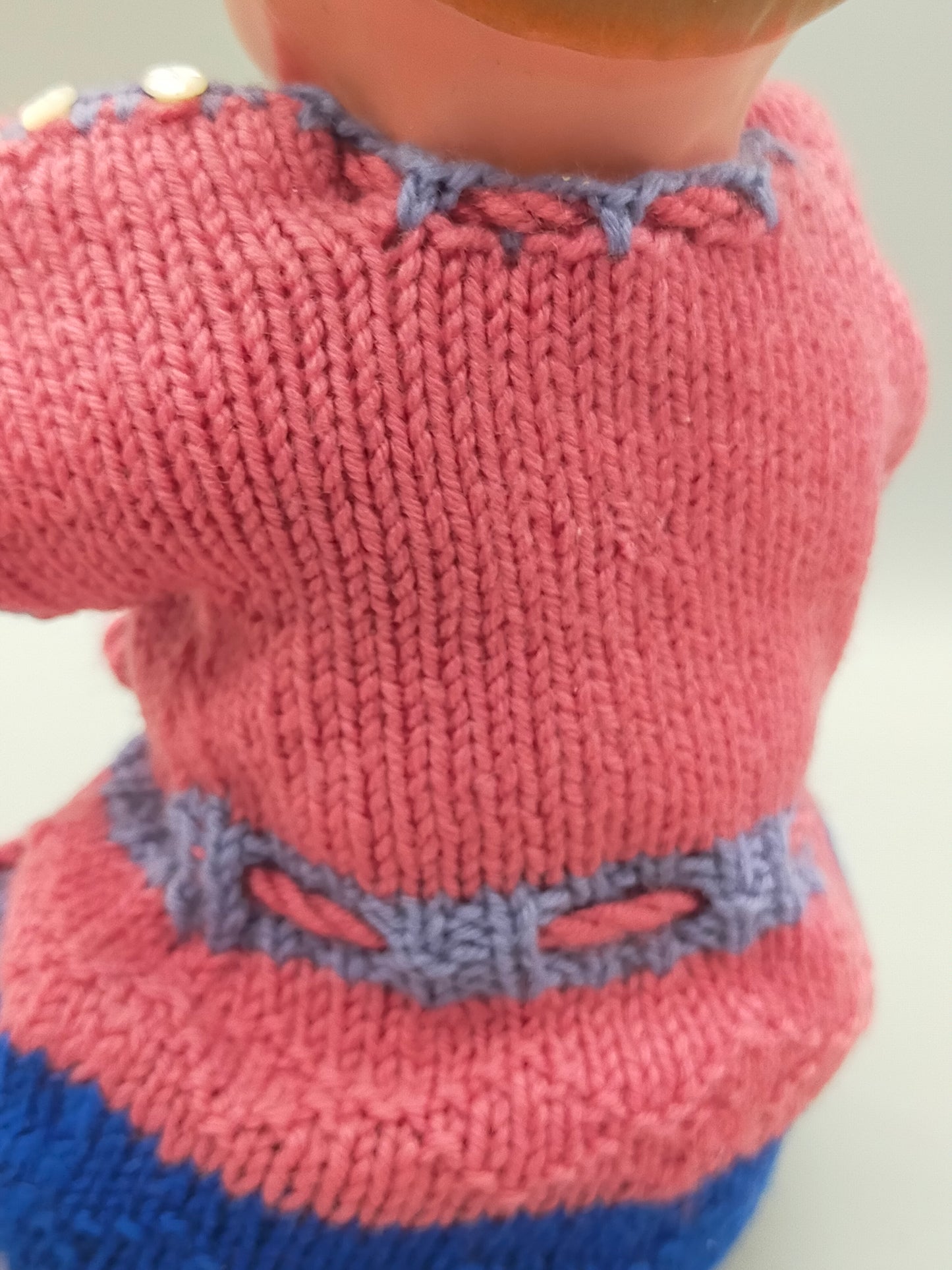 Vintage Schildkröt Klassische Puppe mit Strickkleid