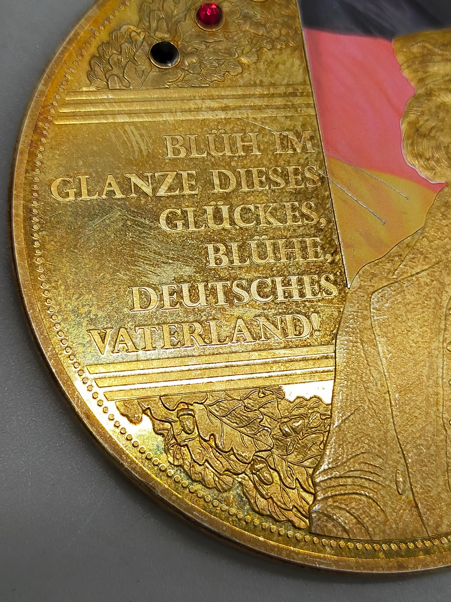 Prachtvolle Giganten Medaille Das Lied der Deutschen