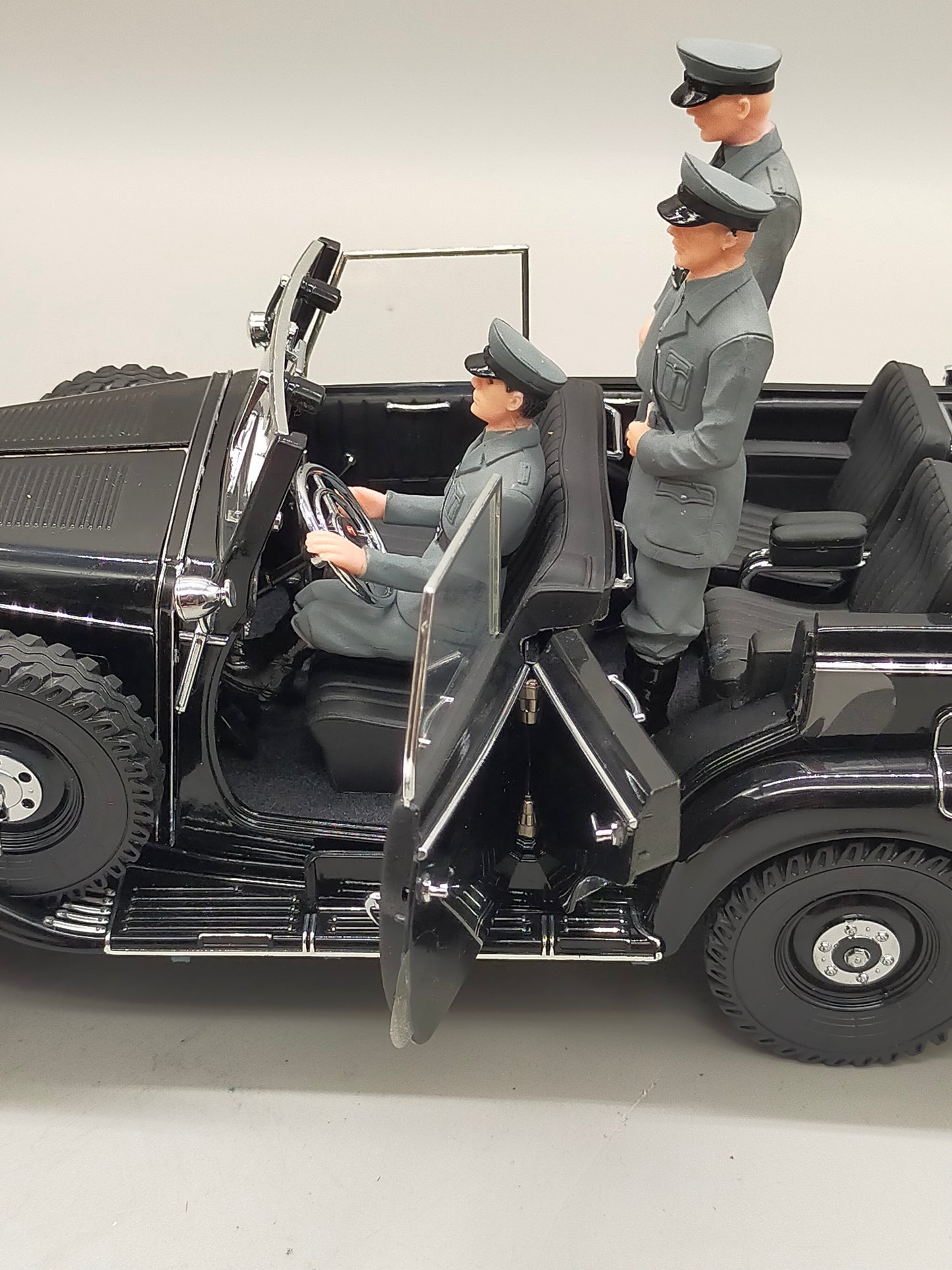 Exklusives Mercedes Benz G4 1938 Modellauto Premier Miniature