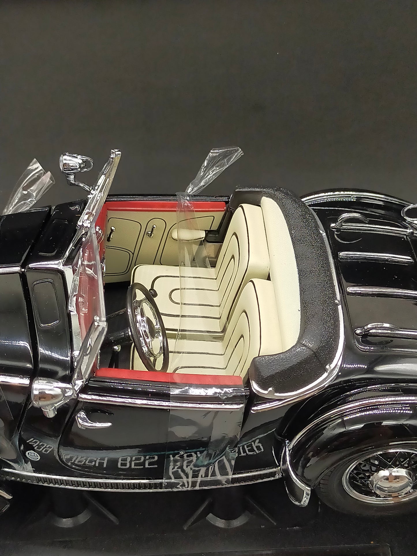 Sun Star 1939 Horch 855 Roadster Modellauto