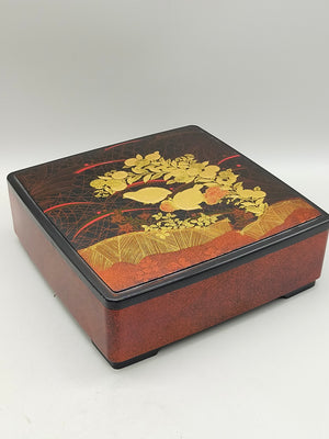 Traditionelle japanische Lackbox Kunstvolle Urushi Box mit Vögeln