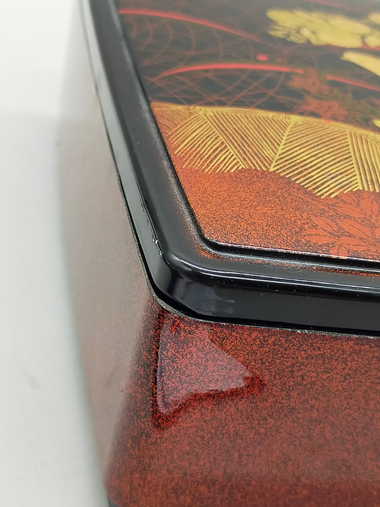Traditionelle japanische Lackbox Kunstvolle Urushi Box mit Vögeln