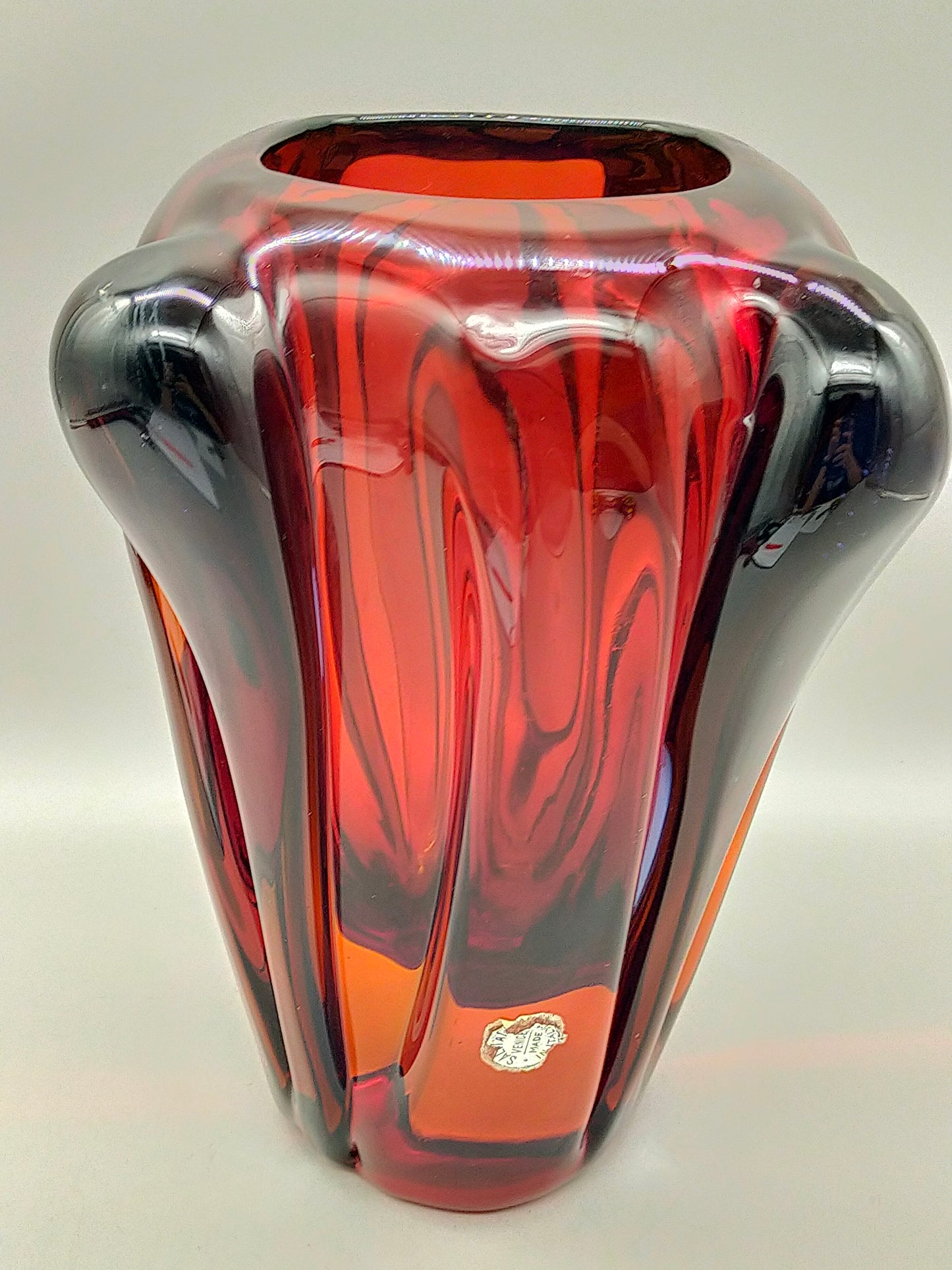 Exklusive Murano Glas Vase von Salviati Rotes Kunstglas aus Italien
