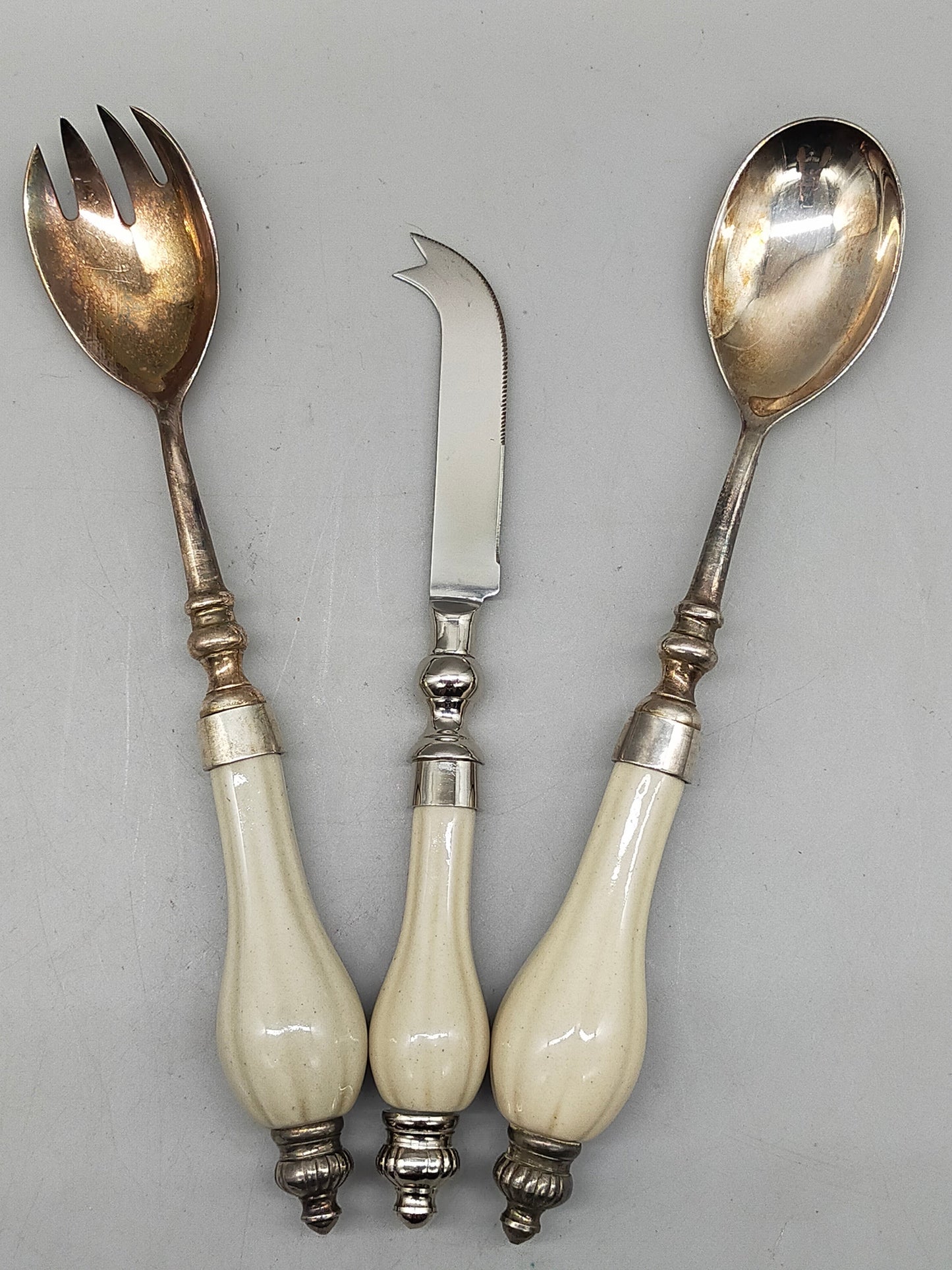 Vintage Servierbesteck Set Elegante Griffe im Barock Stil