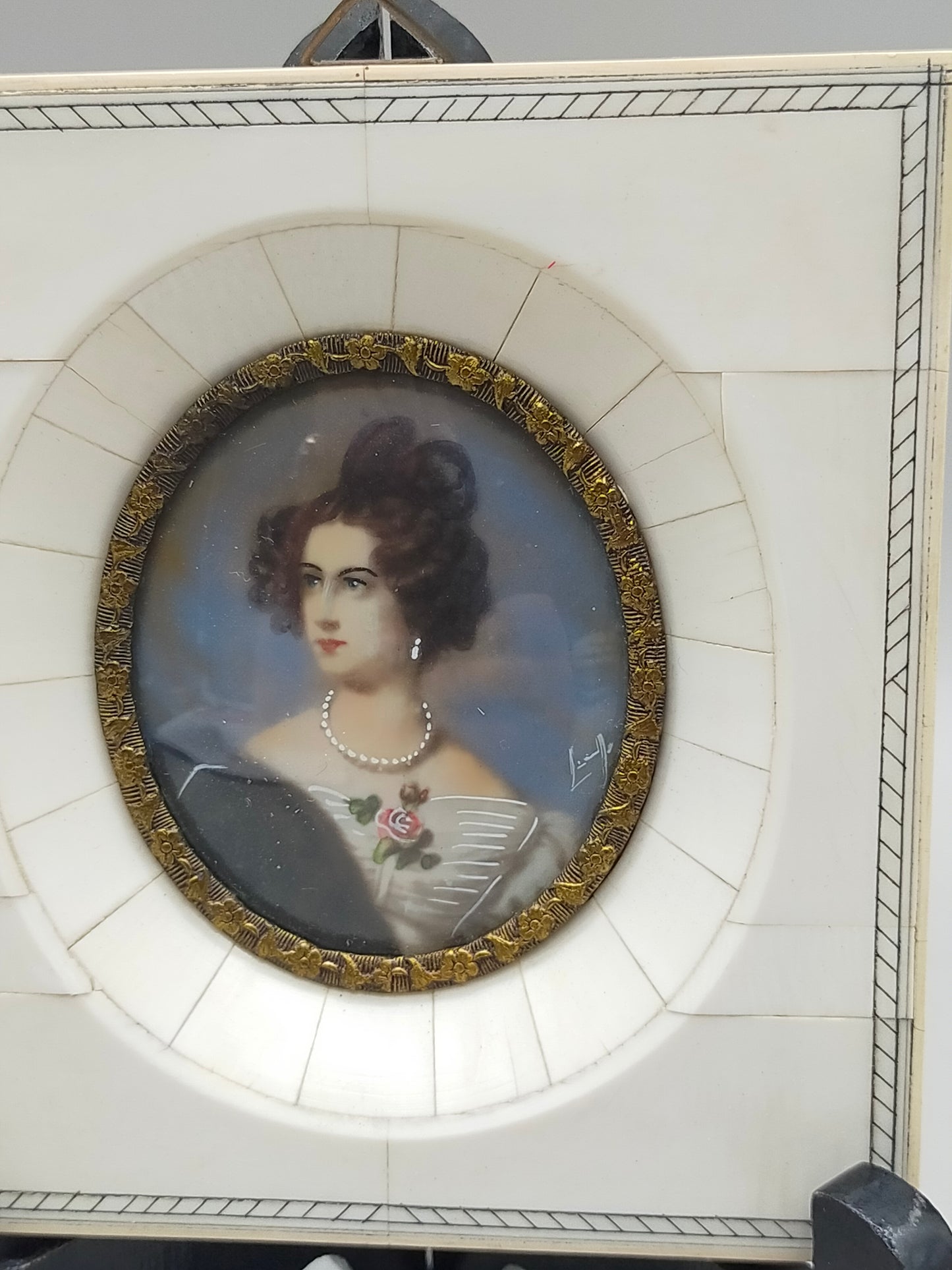 Miniatur Porträt einer eleganten Dame