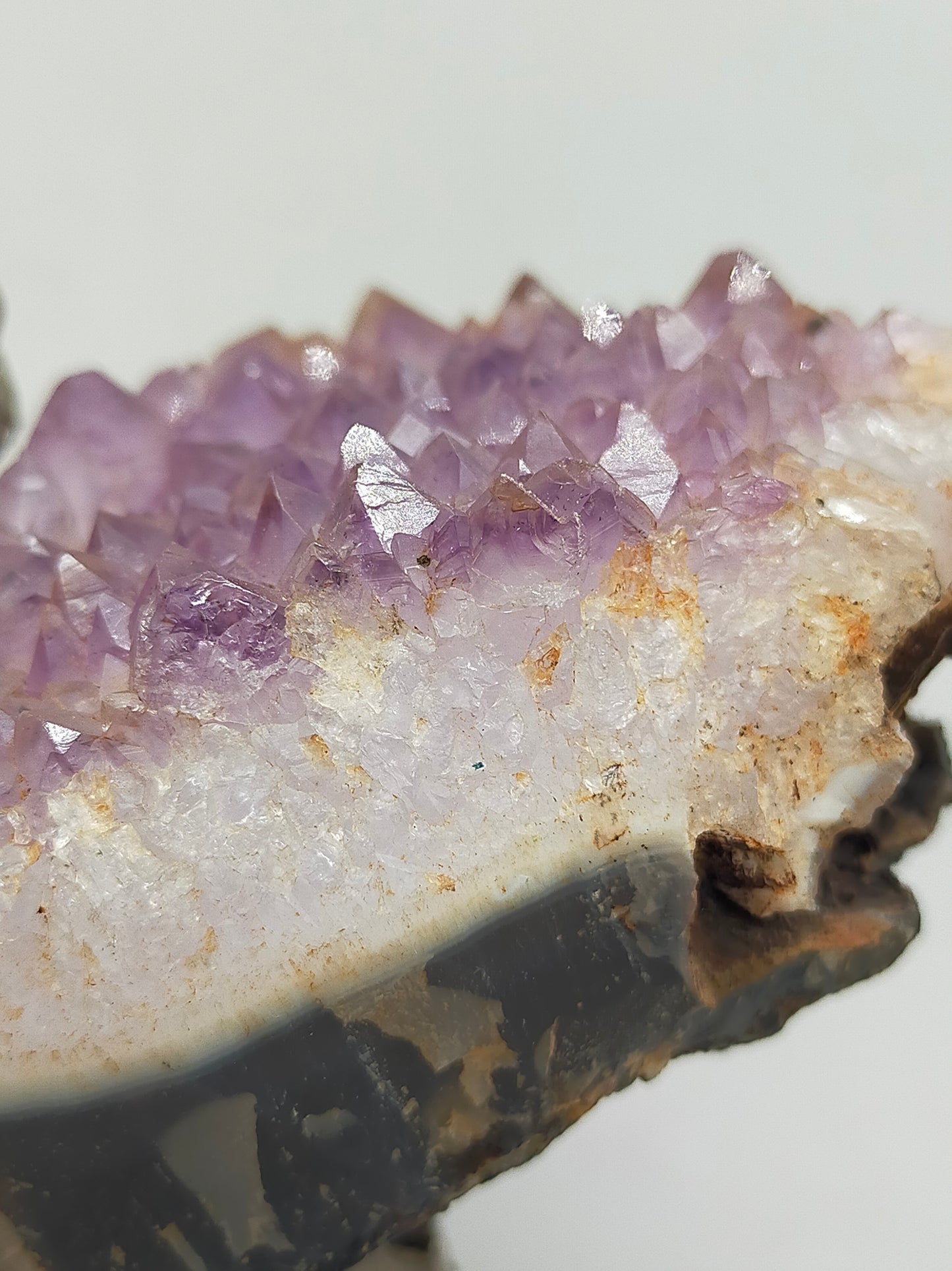 Bergmann auf Schlitten mit Amethyst Druse Rustikale Deko Figur