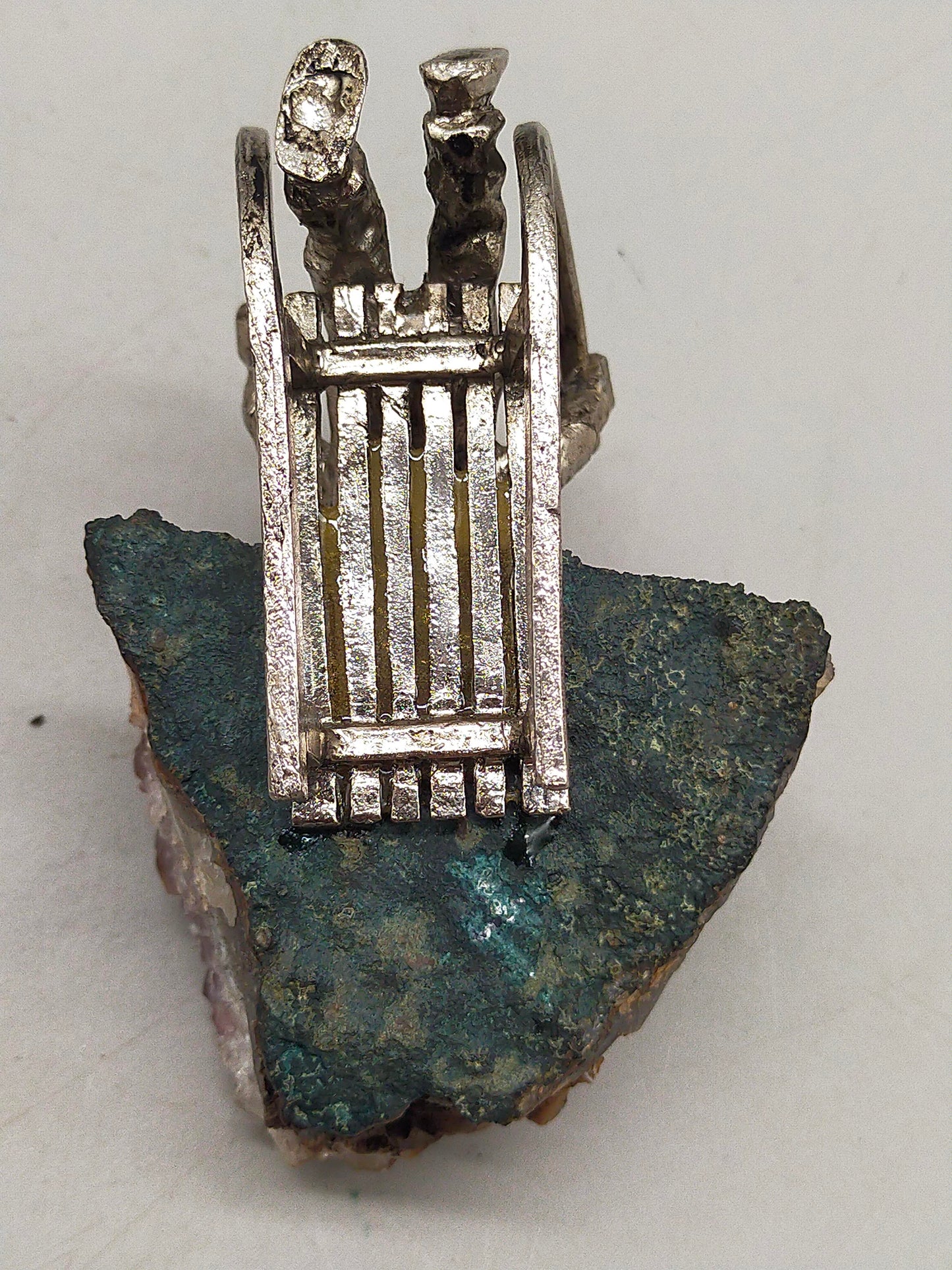 Bergmann auf Schlitten mit Amethyst Druse Rustikale Deko Figur
