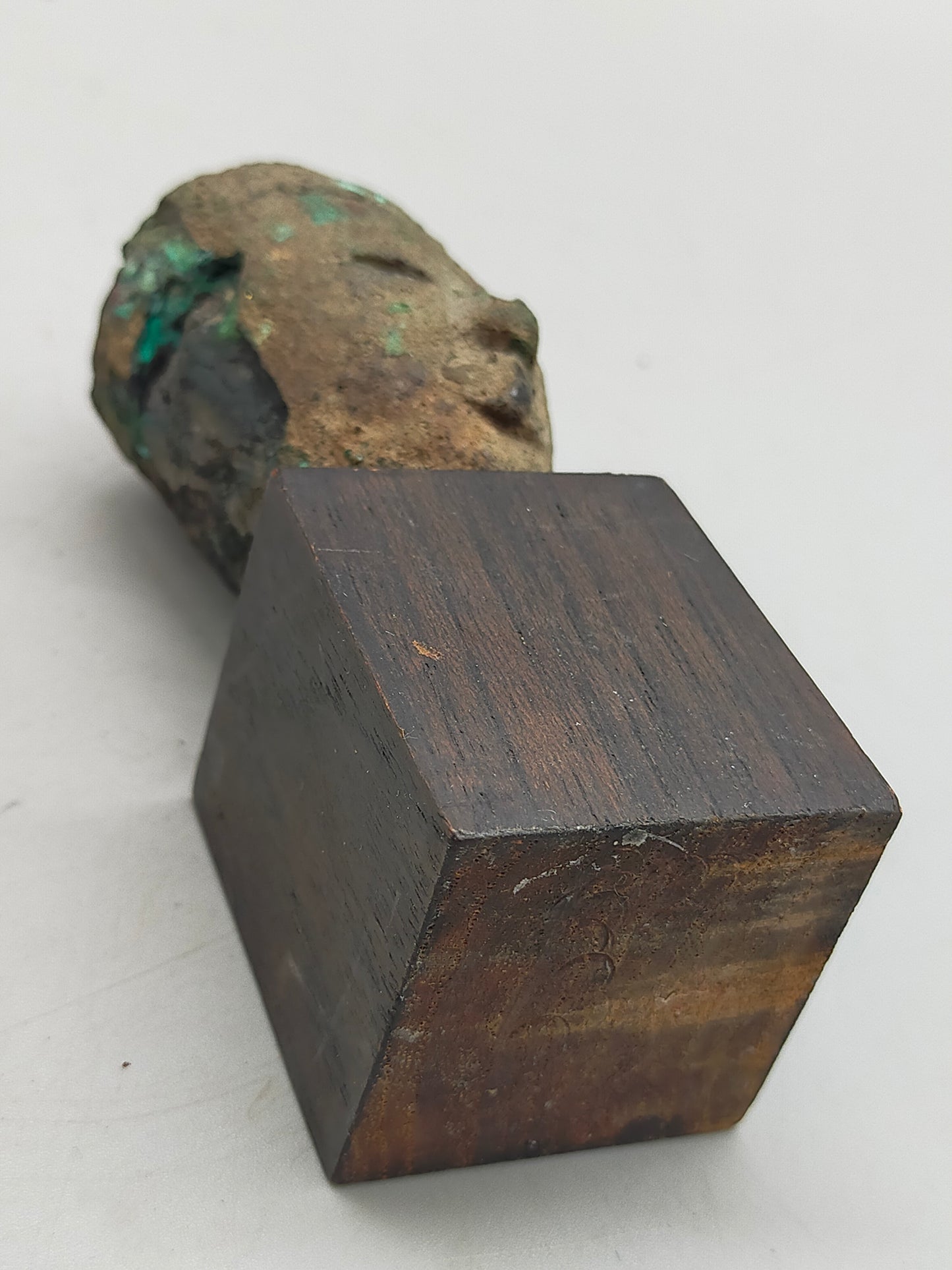 Antiker asiatischer Buddha Kopf – Skulptur