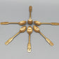 Sechs goldfarbene Löffel mit Anker-Motiv Maritimes Vintage-Besteck