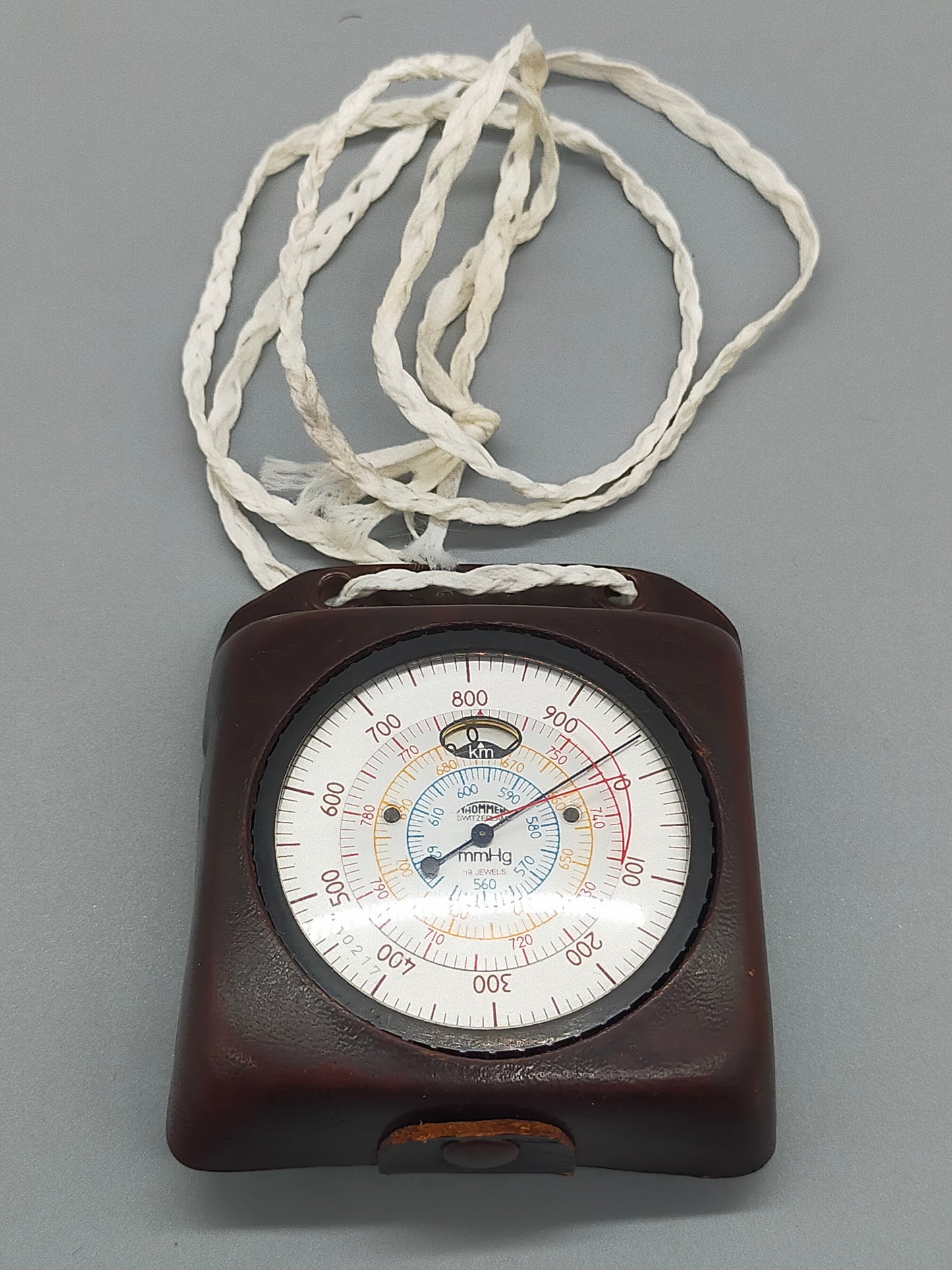Thommen Höhenmesser 5000M Schweizer Präzisions Altimeter