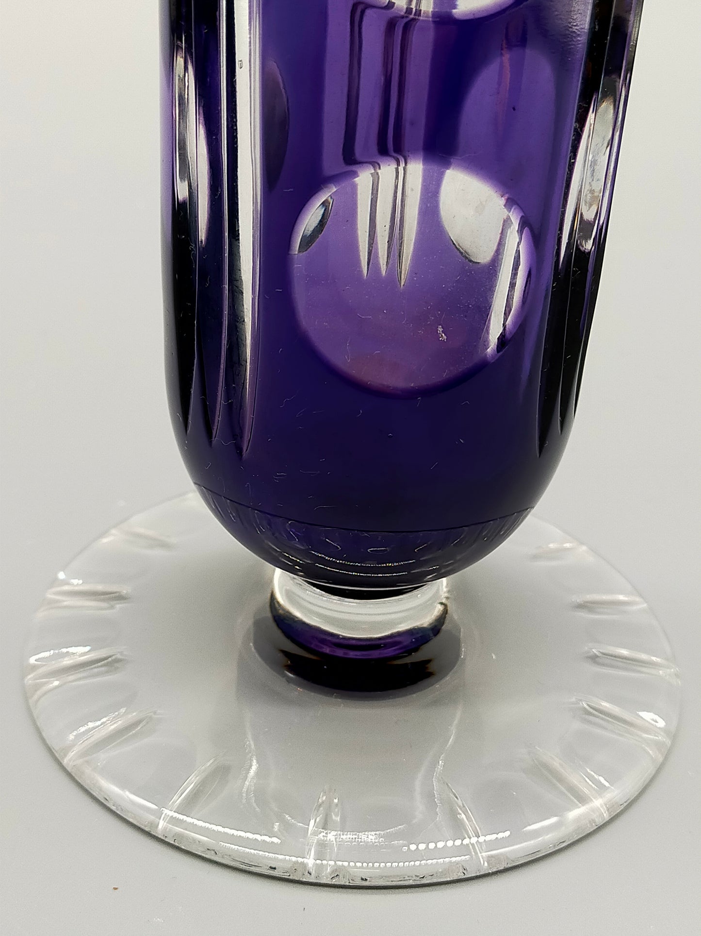 Edle Murano Glas Vase in Violett – Elegante Säulenform