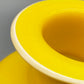 Elegante Opalglas Vase in Sonnengelb Vintage Mid-Century Kunstglas