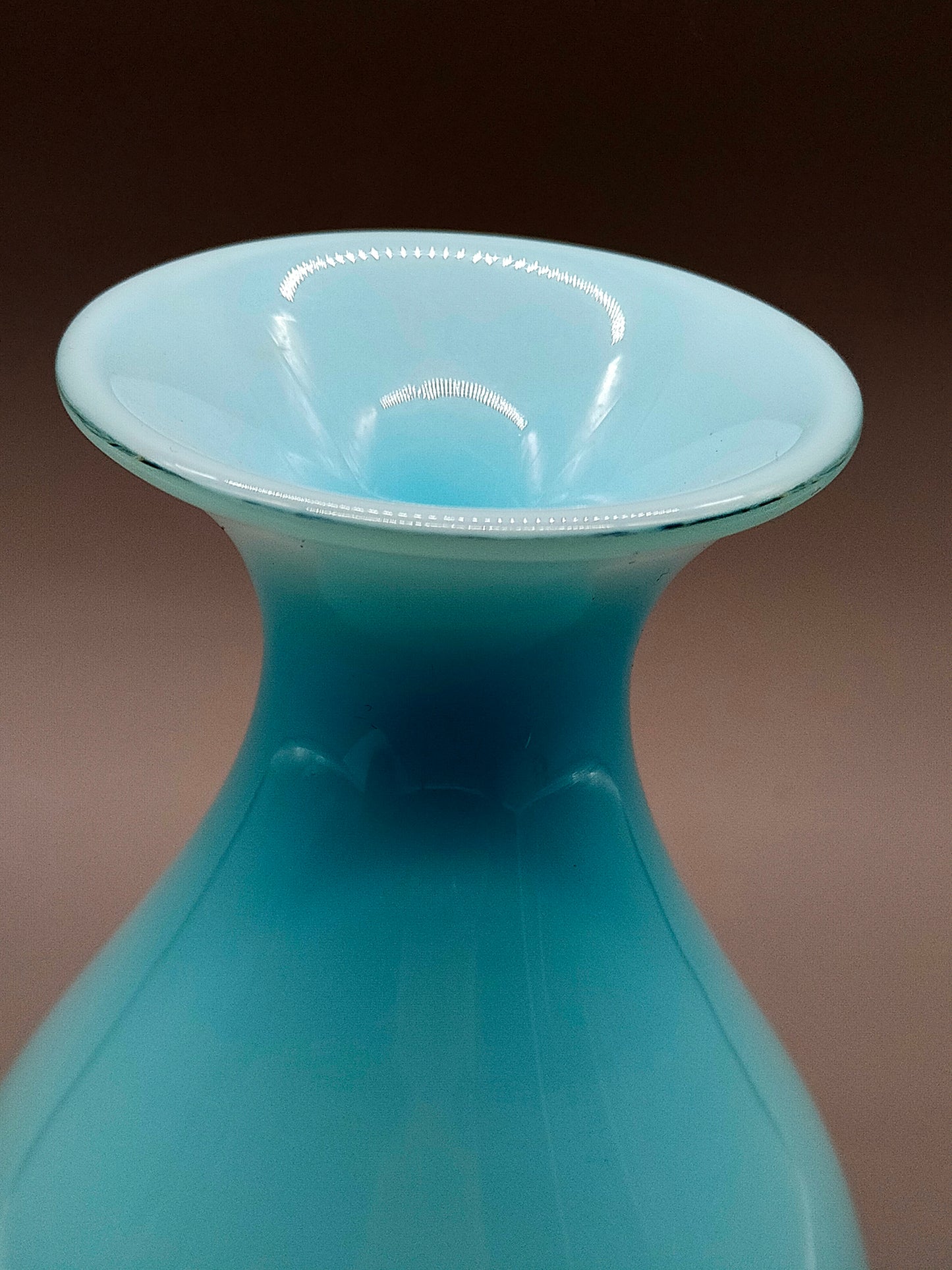 Klassische Murano Stil Kunstglas Vase Elegantes Türkis mit Klarglasfuß