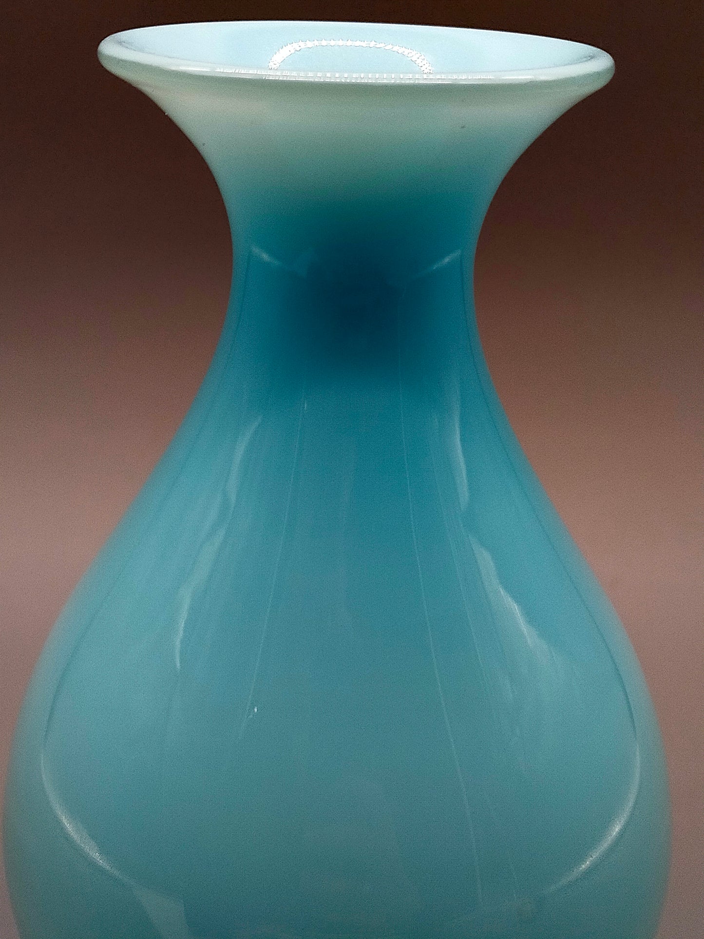 Klassische Murano Stil Kunstglas Vase Elegantes Türkis mit Klarglasfuß