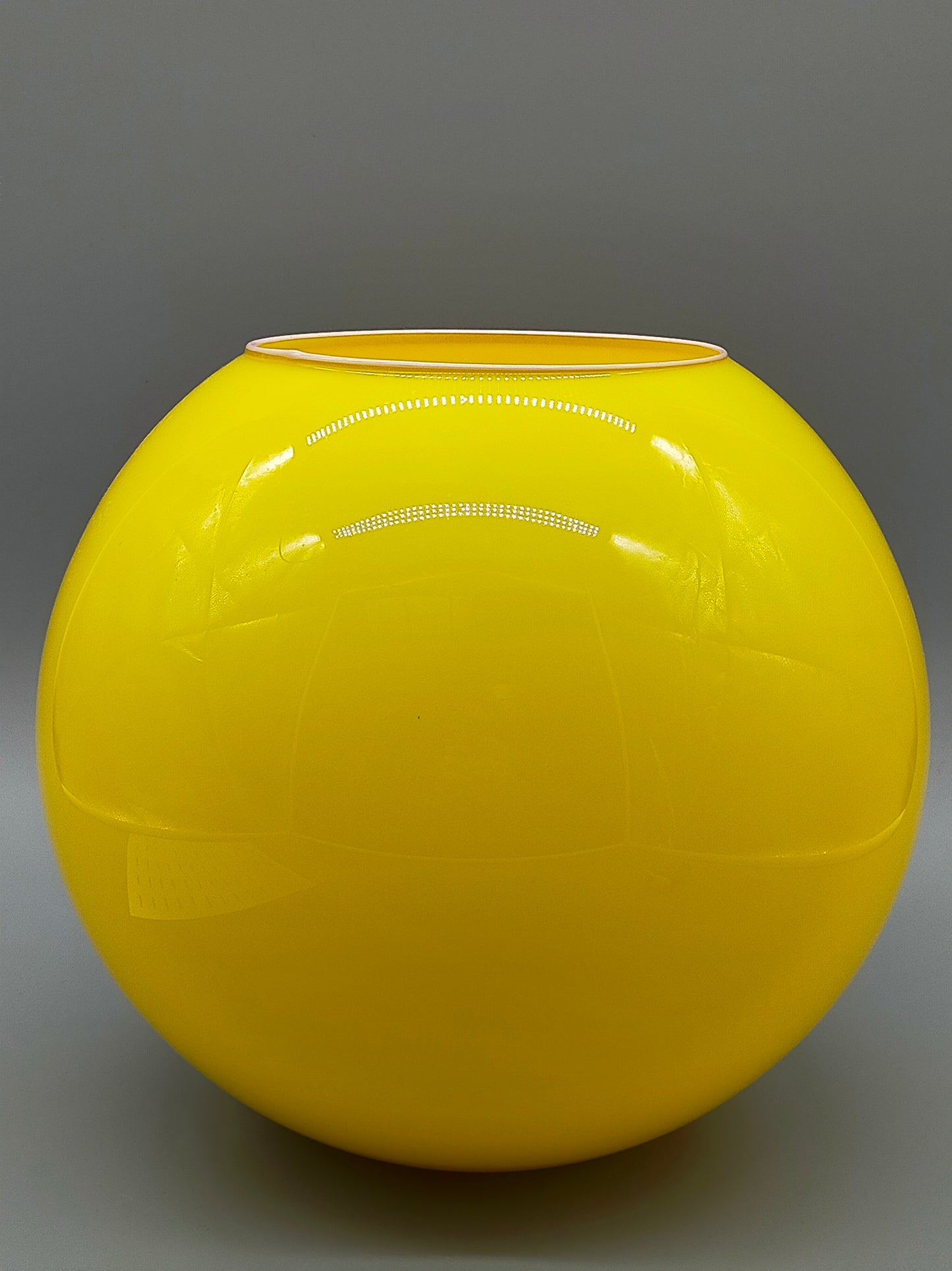 Moderne Gelbe Glas Vase Elegantes Kugel Design im Pop Art Stil