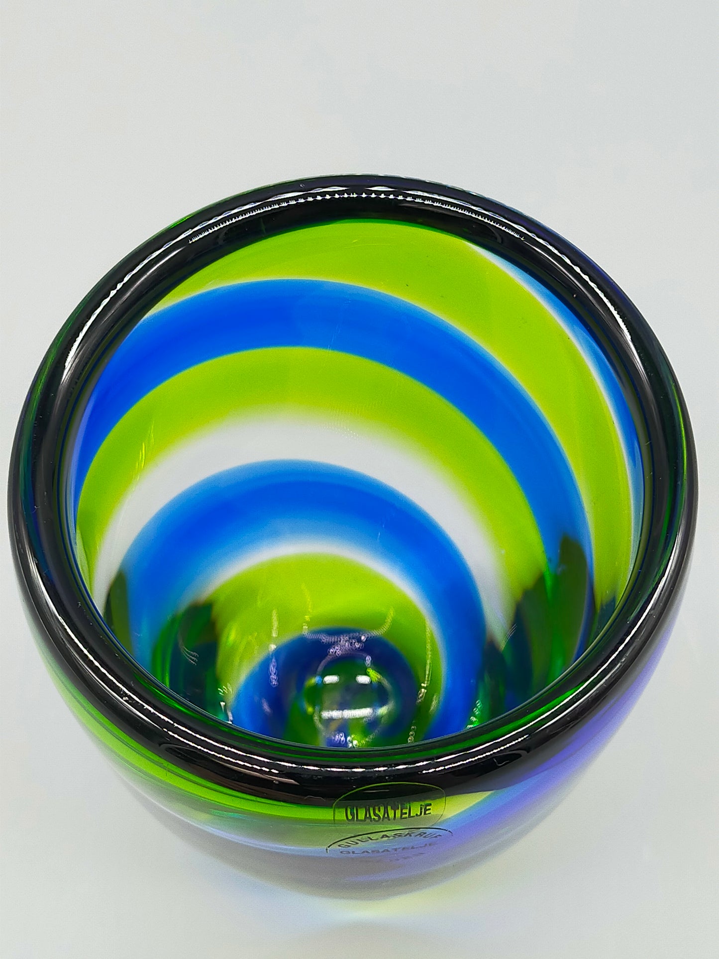 Schwedische Gullaskruf Glasatelje Murano Vase Farbenfrohes Design