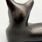 Elegante Bronze Skulptur einer liegenden Katze – Stilvolles Design