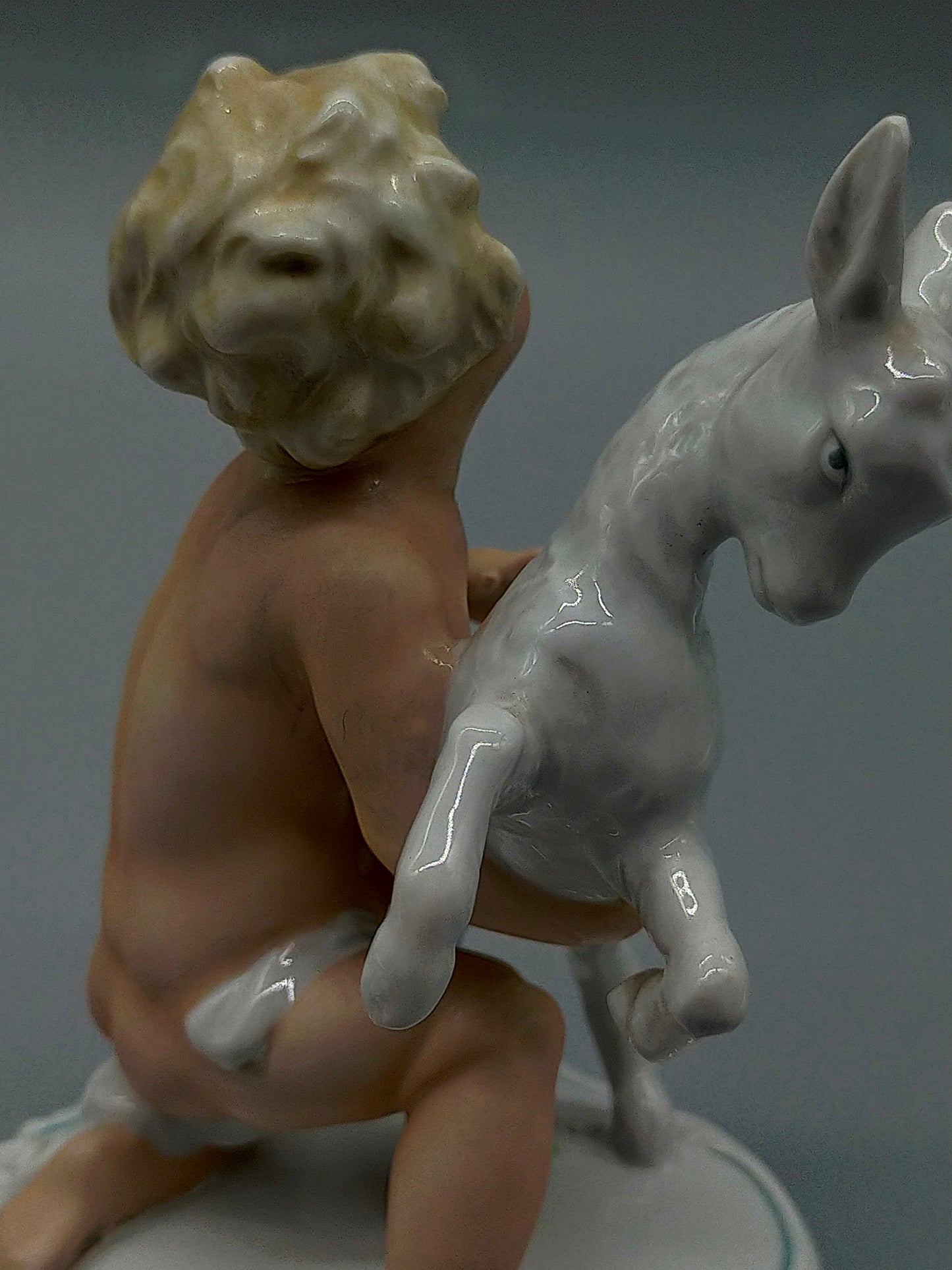 Schaubach Kunst Porzellan Figur Knabe mit Ziegenbock Art Déco