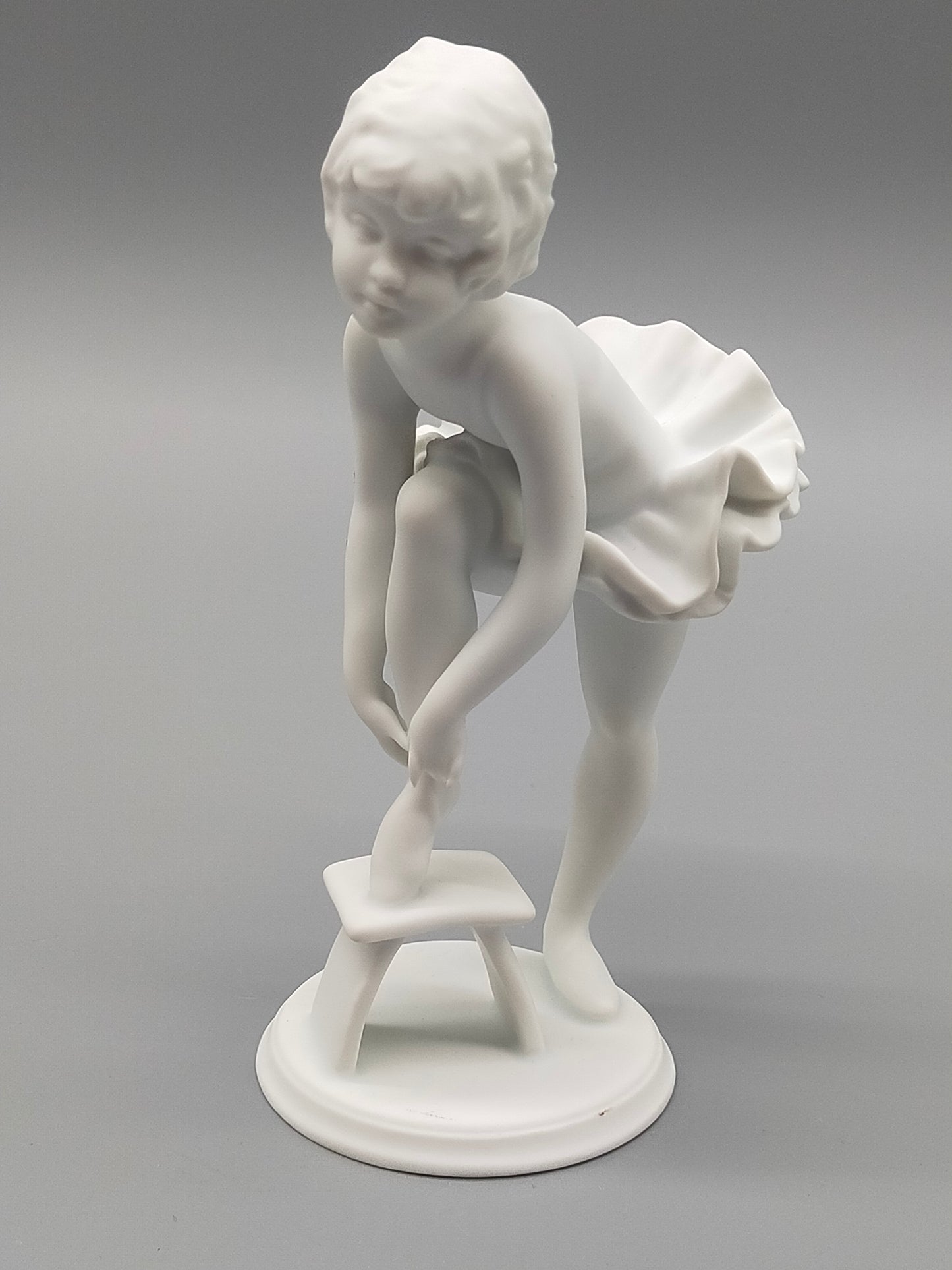 Kaiser Porzellan Figur Ballerina Elegante Biskuitporzellan Tänzerin