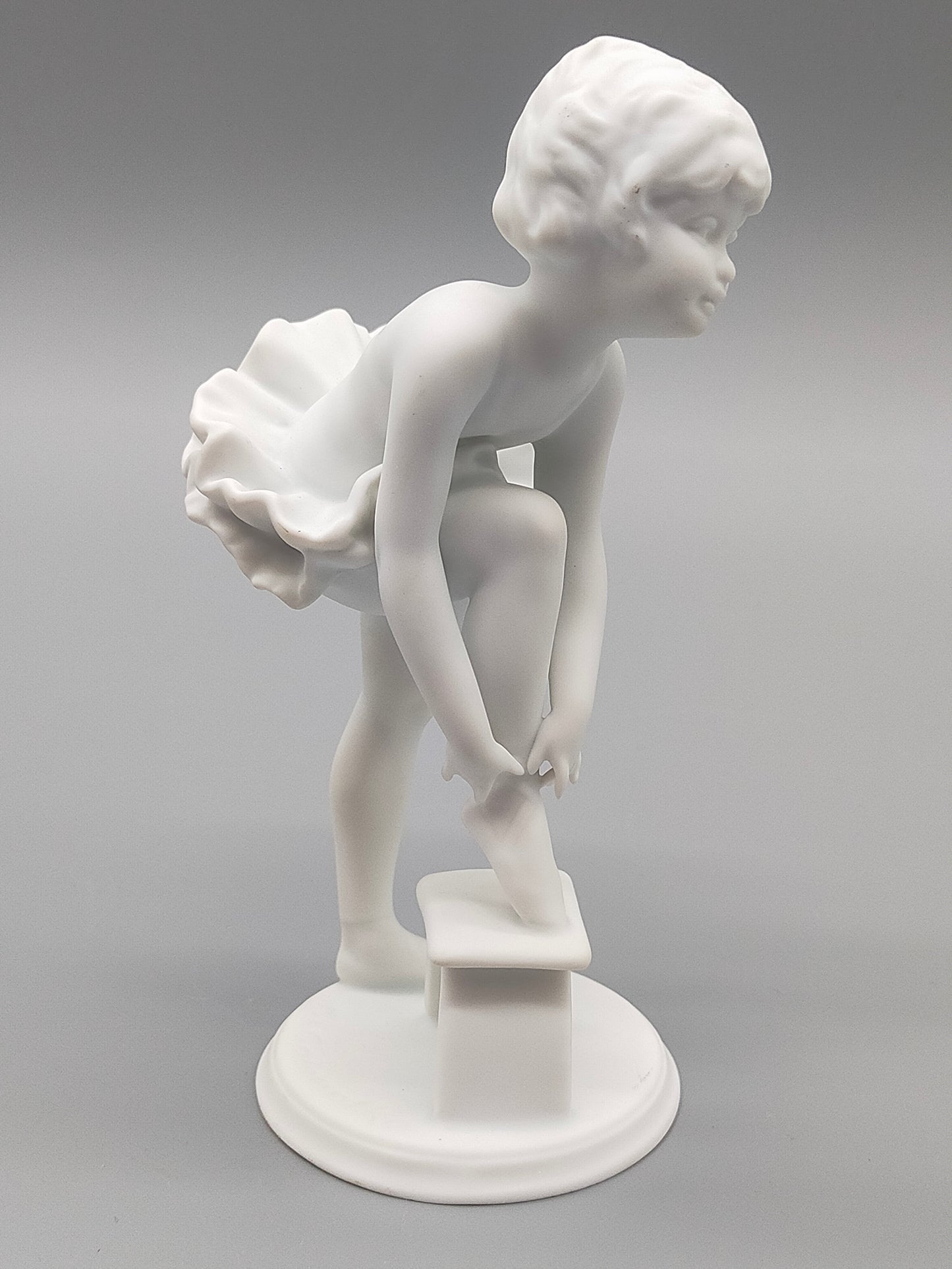 Kaiser Porzellan Figur Ballerina Elegante Biskuitporzellan Tänzerin