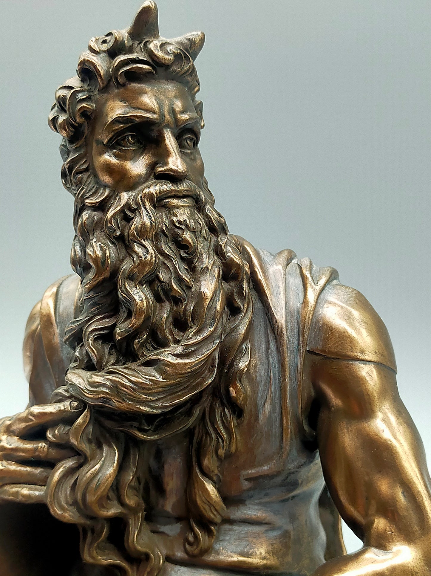 Veronese Moses Bronze Skulptur mit Gesetzestafeln Signiert (1998)
