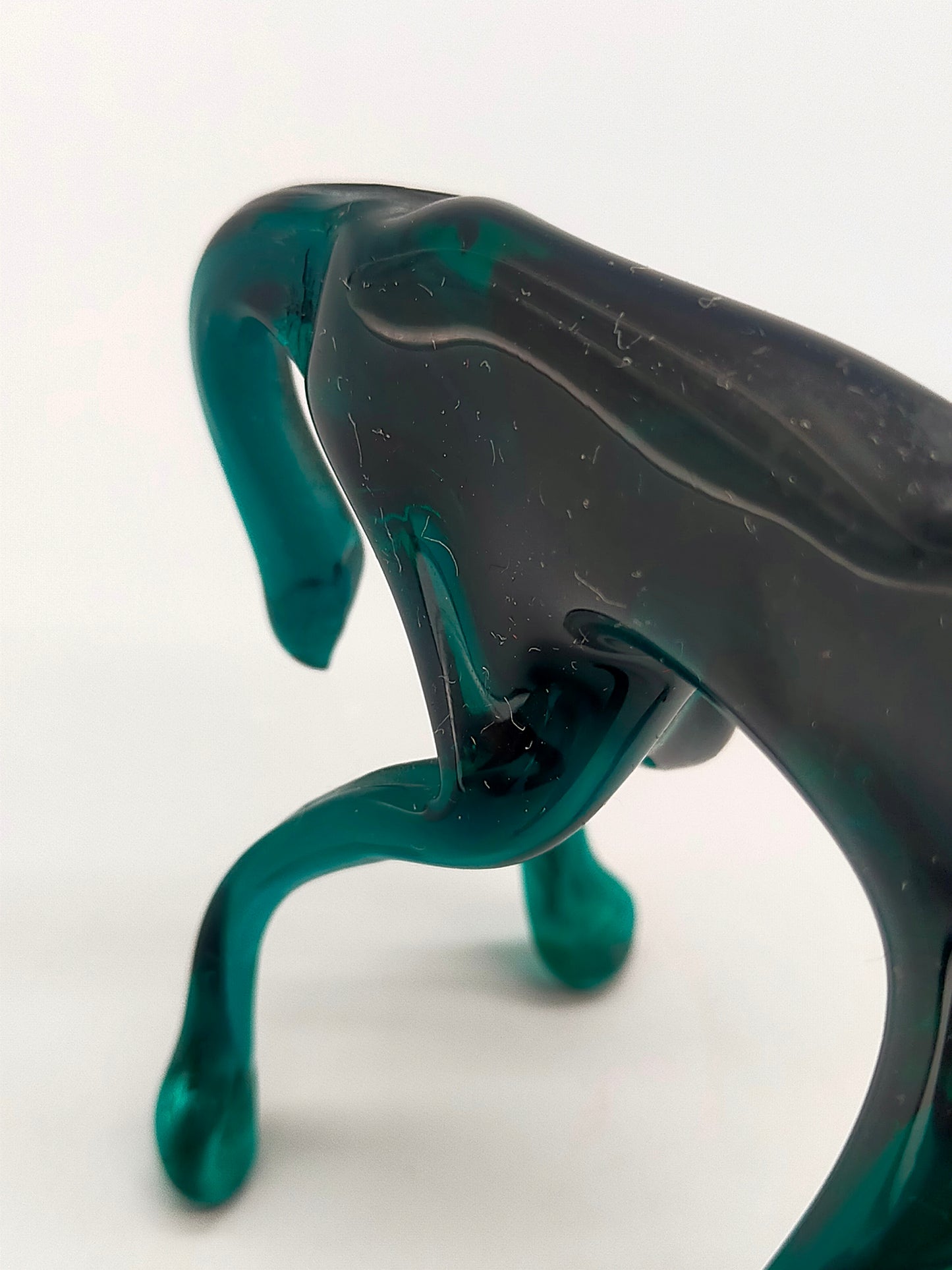 Kunstvolle Murano Glasfigur Pferd Elegantes Design in Smaragdgrün