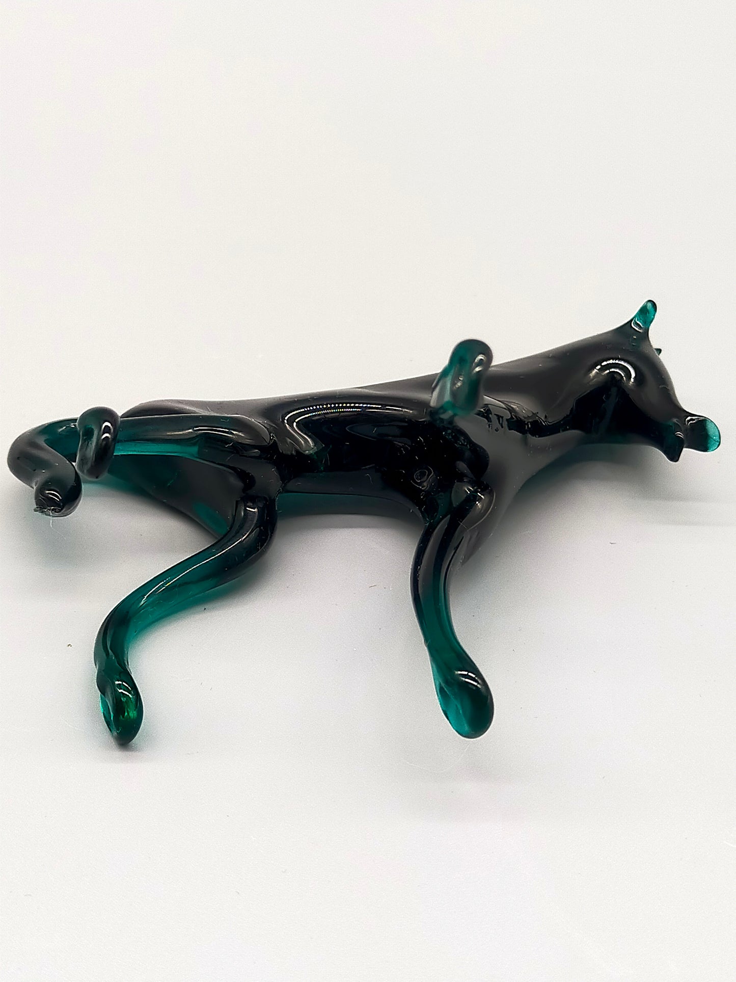Kunstvolle Murano Glasfigur Pferd Elegantes Design in Smaragdgrün