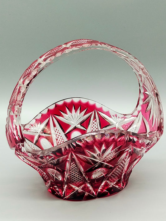 Prunkvoller Kristall Glas Korb in Rubinrot – Edler Schliff im Biedermeier Stil