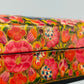 Kashmiri Dose – Florales Muster mit Rosen und Goldakzenten