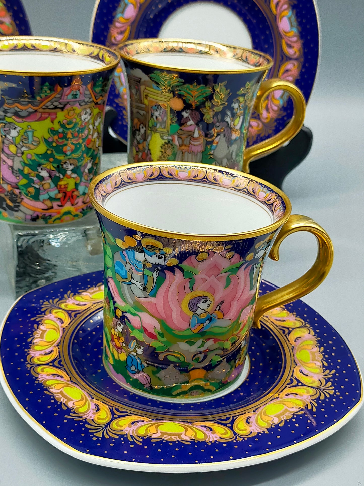 Rosenthal Björn Wiinblad Weihnachtstassen – 3er Set (1998, 2001, 2006)