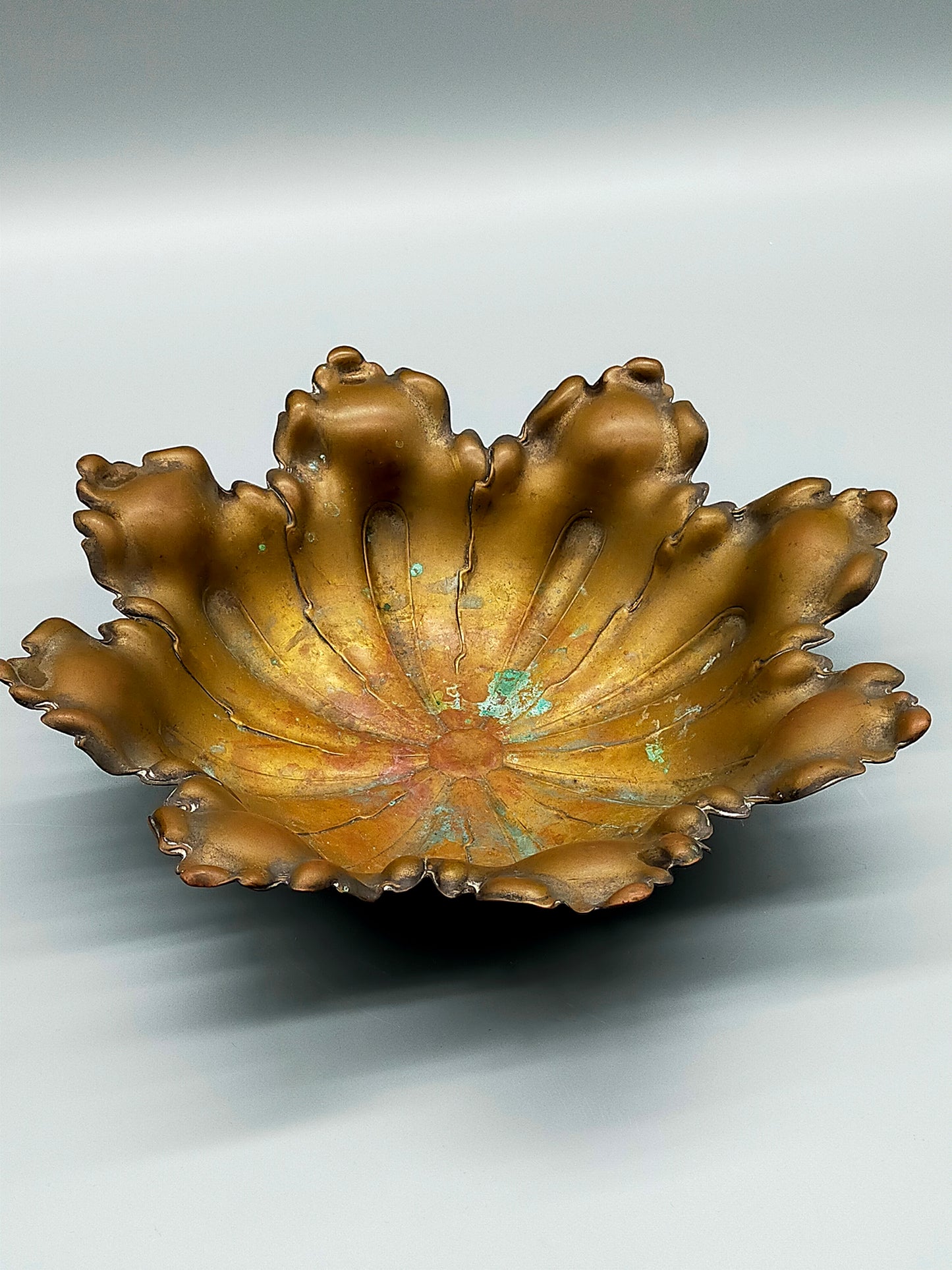 Antike Schale im Jugendstil Florale Bronze Optik Dekorschale