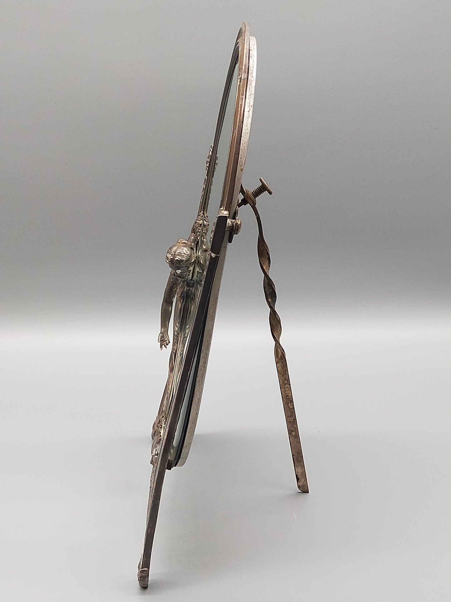 Jugendstil Tisch Spiegel Antiker Zinnrahmen mit Frau und Blumengirlande