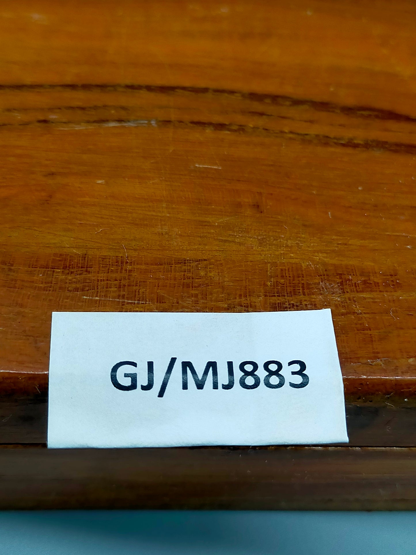 Antike Feinwaage aus Messing im Holzkasten – Präzise Apotheker Waage