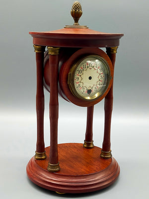 Klassische Antik-Stil Tisch Uhr – Elegantes Holzgehäuse mit Säulen