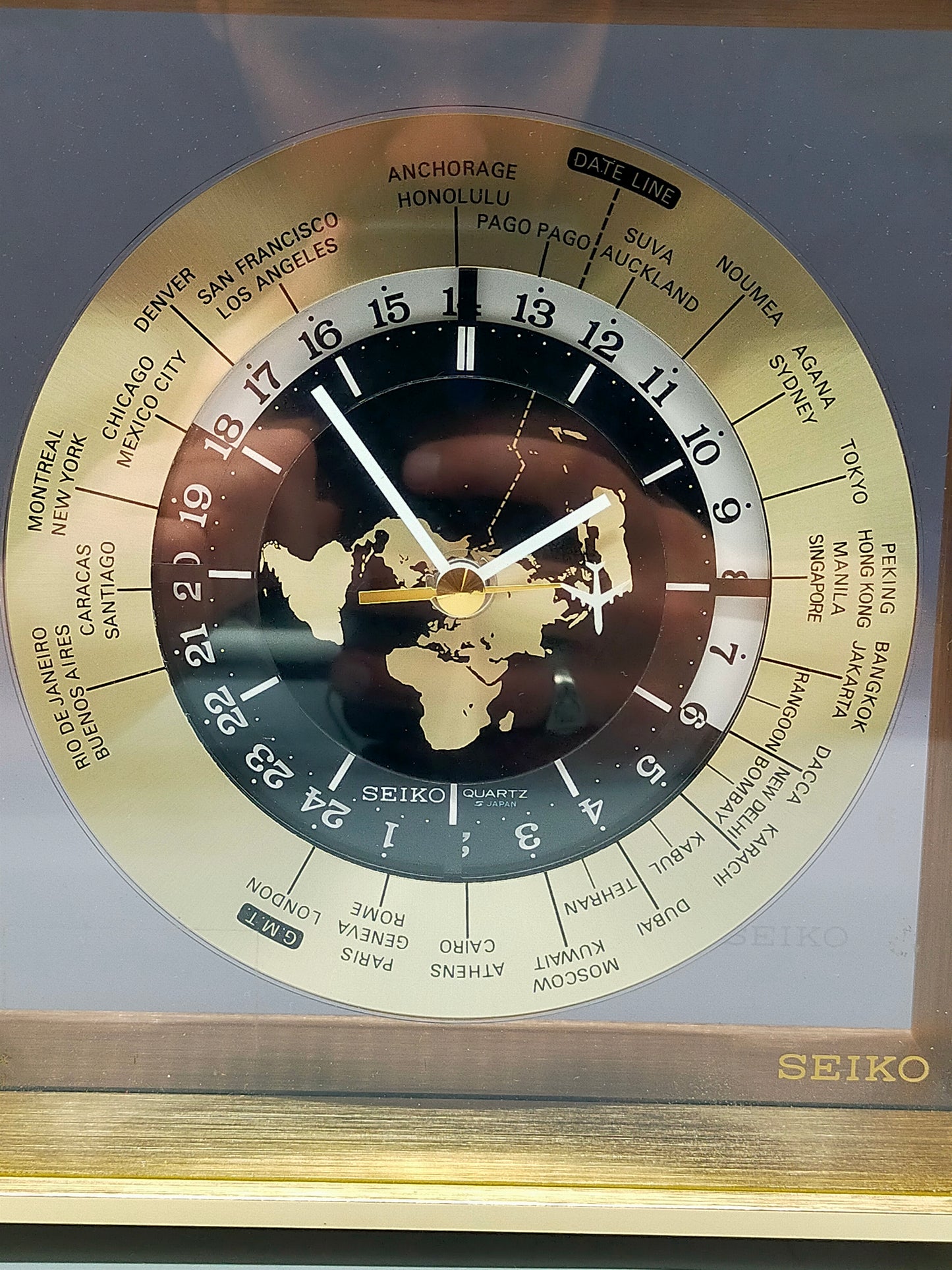 Vintage  1984 Seiko Weltzeit Tisch Uhr Elegantes Messing Design mit Weltkarte